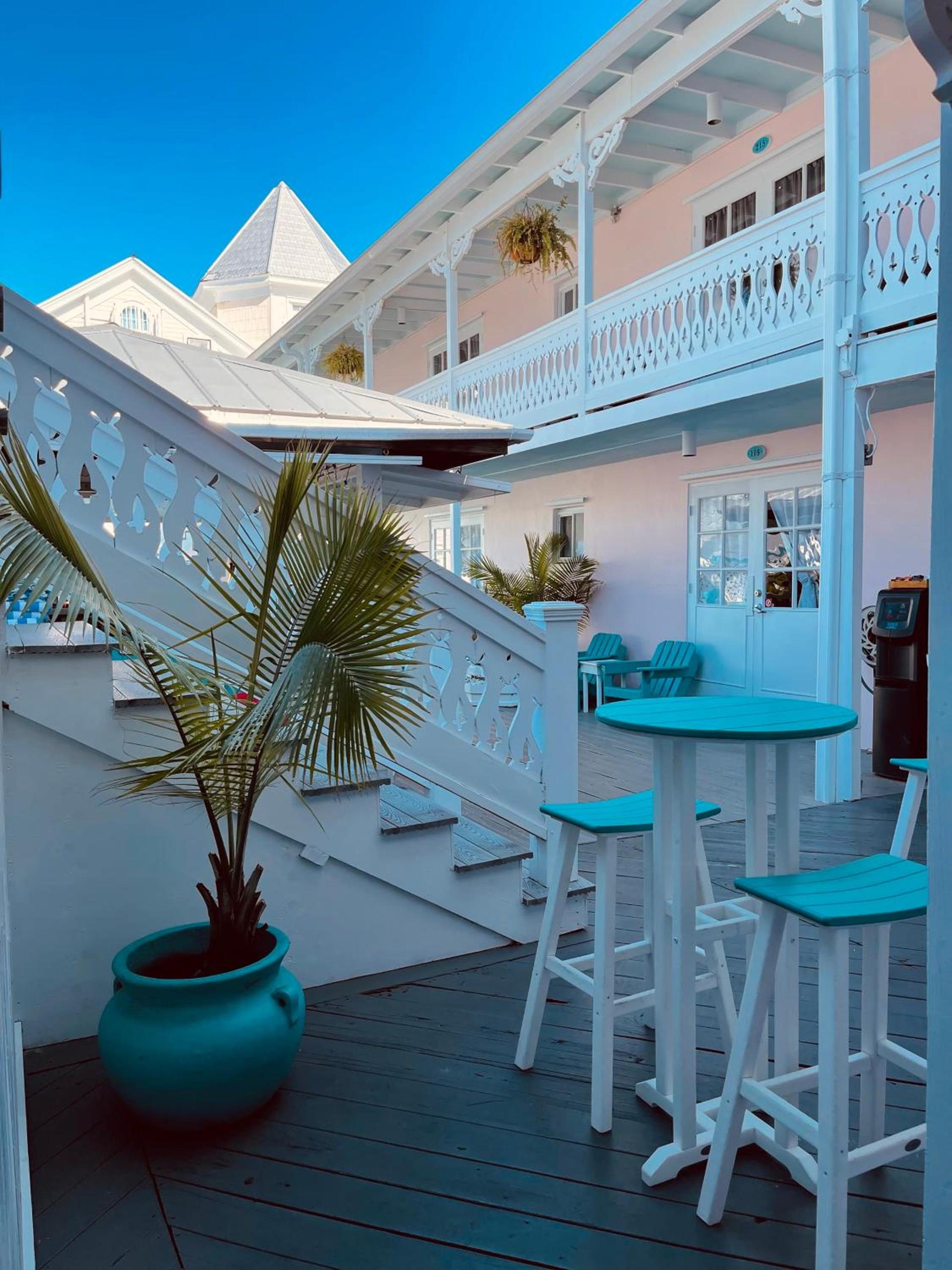 The Palms Hotel photo 11