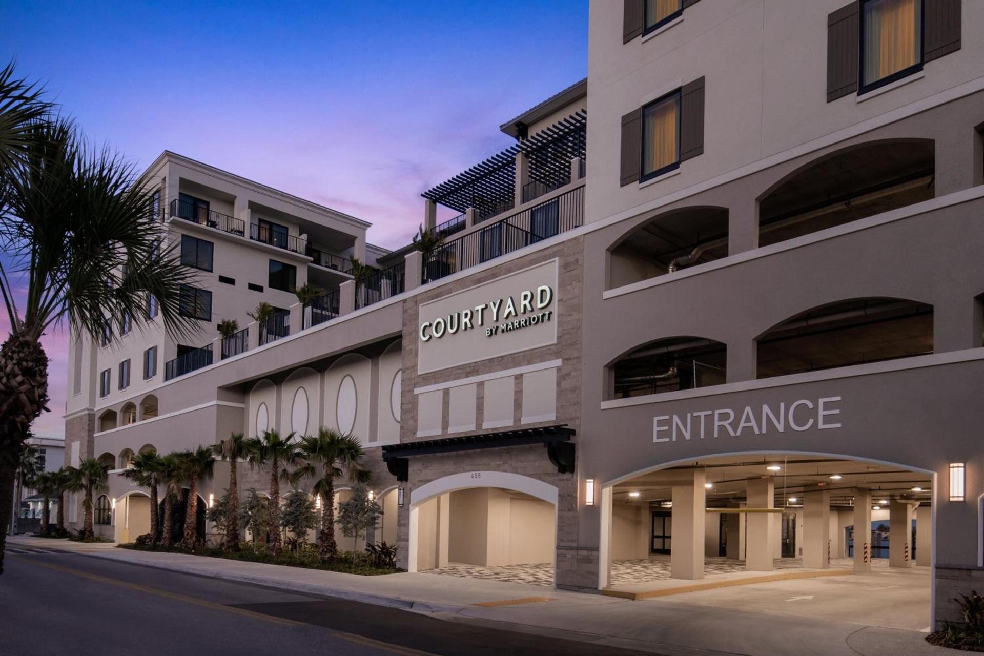 Courtyard by Marriott Clearwater Beach photo 3