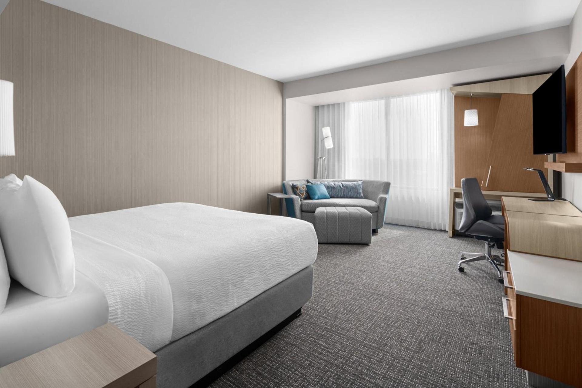 Courtyard by Marriott Clearwater Beach photo 15