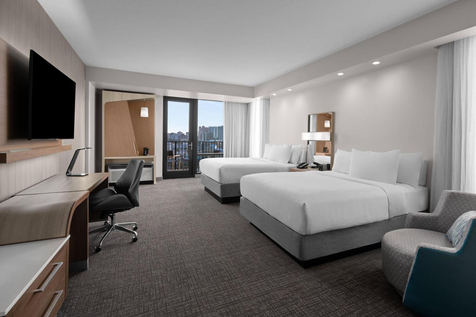 Courtyard by Marriott Clearwater Beach photo 37