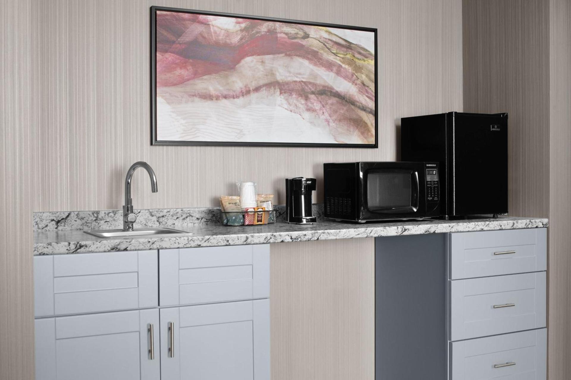 Courtyard by Marriott Clearwater Beach photo 42