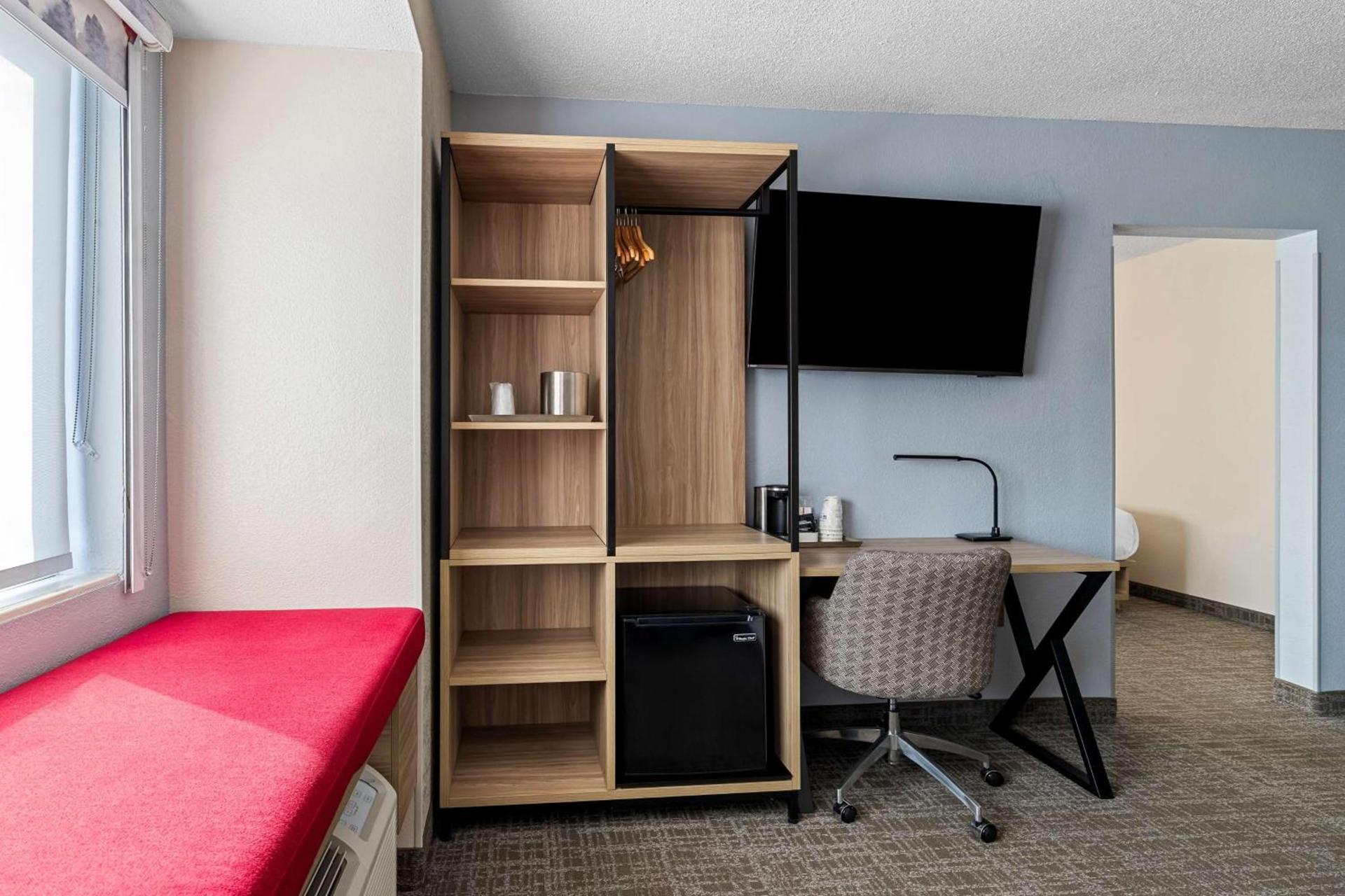 Best Western Buffalo Inn & Suites photo 17