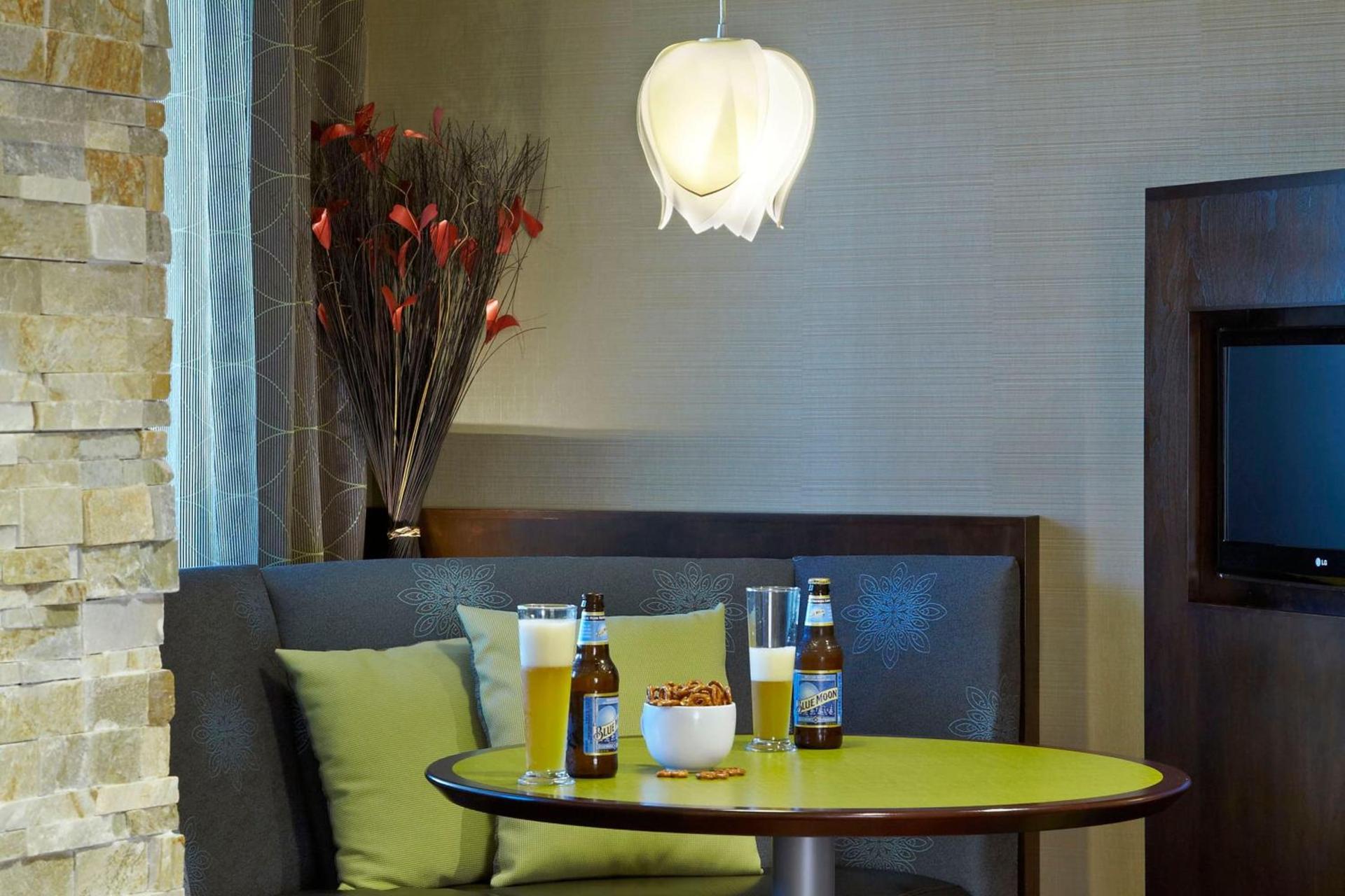 Courtyard by Marriott Buffalo Amherst/University photo 25