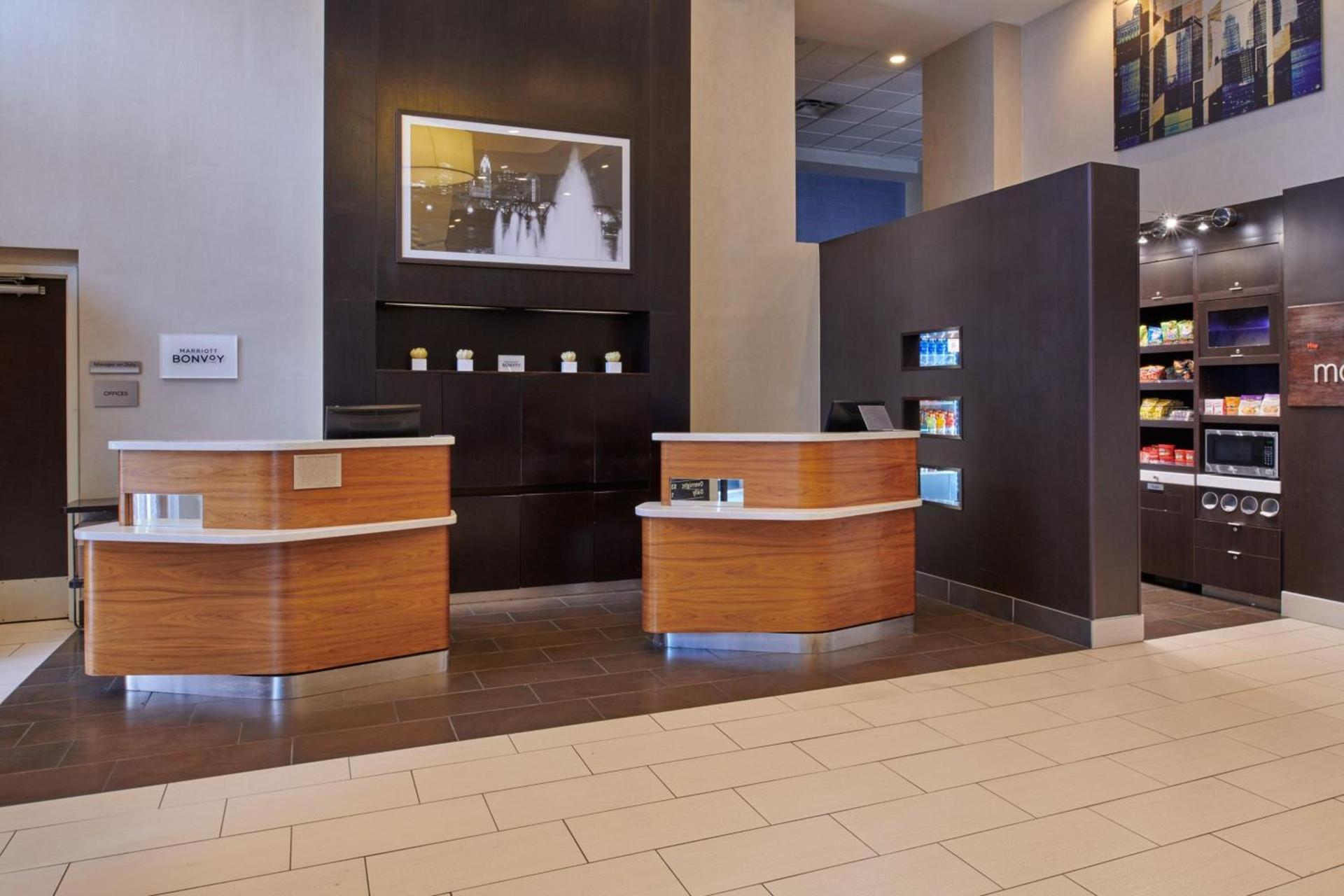 Courtyard by Marriott Columbus Downtown photo 4