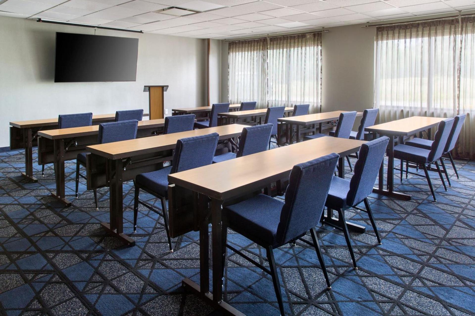 Courtyard by Marriott Buffalo Amherst/University photo 33