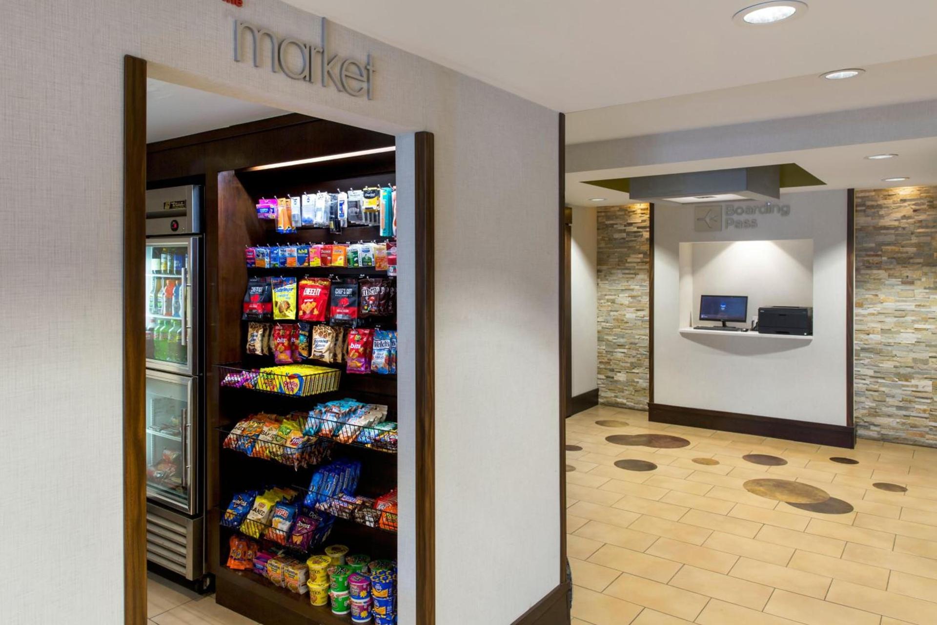 Courtyard by Marriott Buffalo Amherst/University photo 24