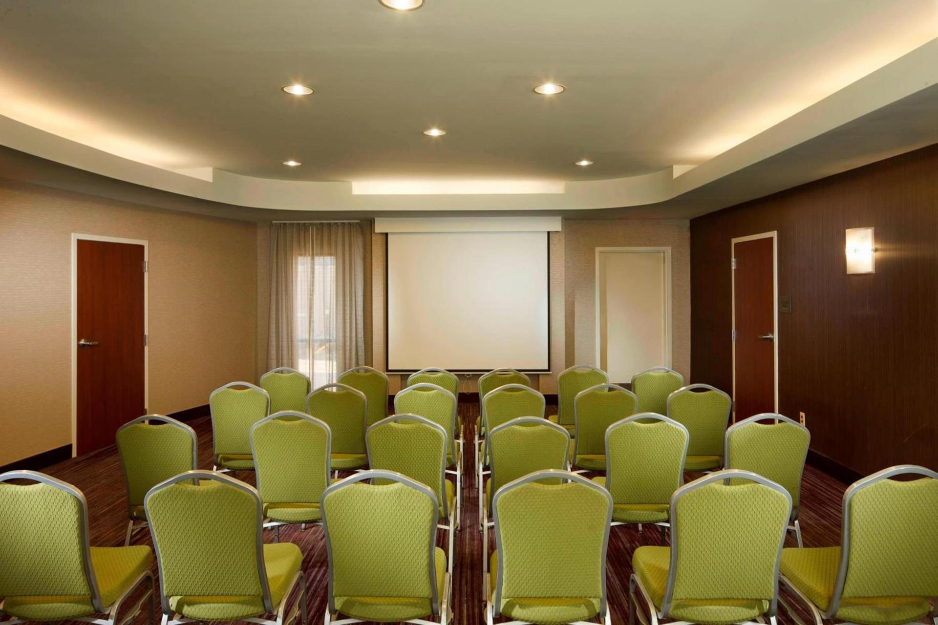 Courtyard by Marriott Jackson photo 26