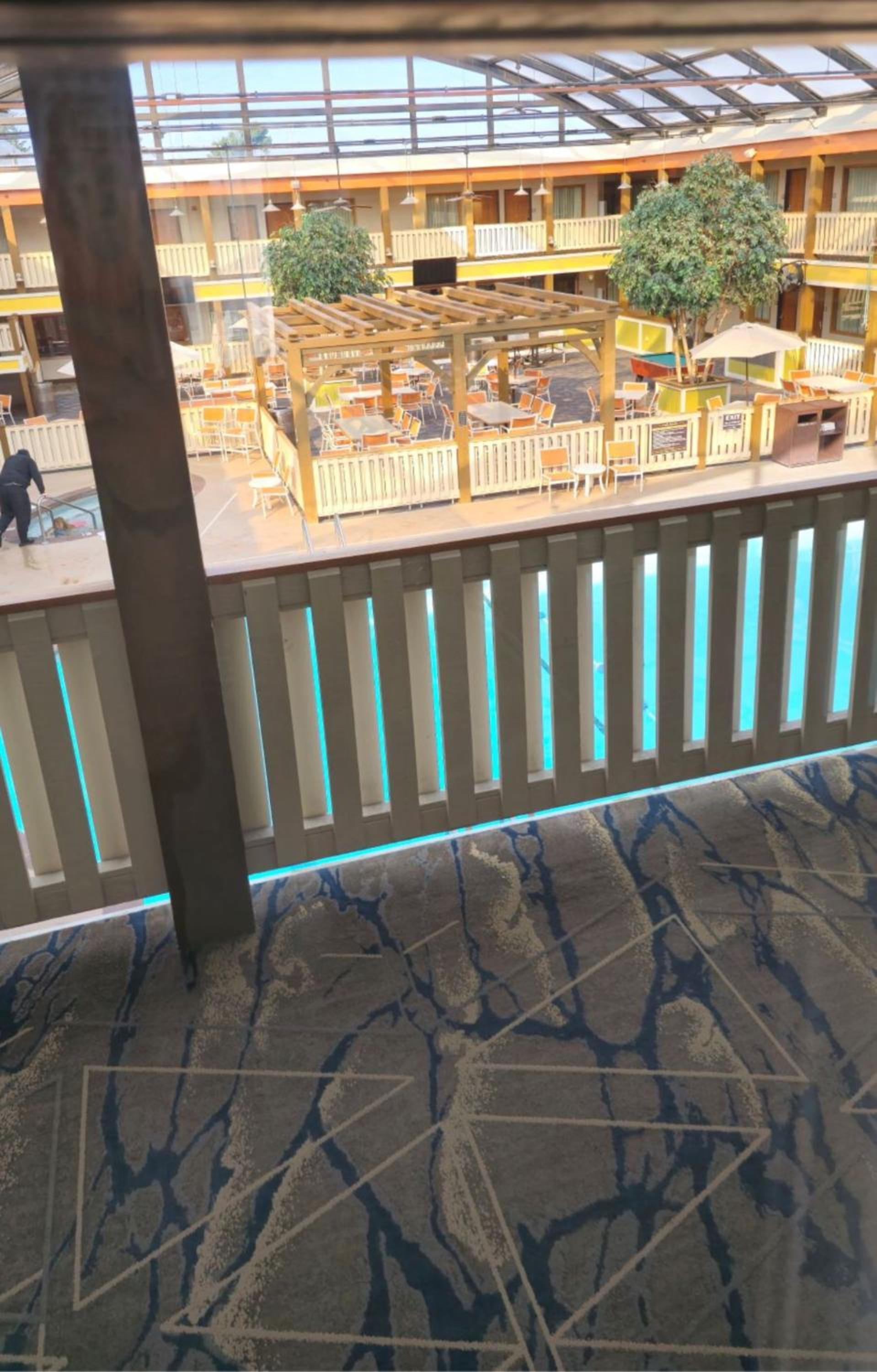 Best Western Plus Dubuque Hotel and Conference Center photo 60