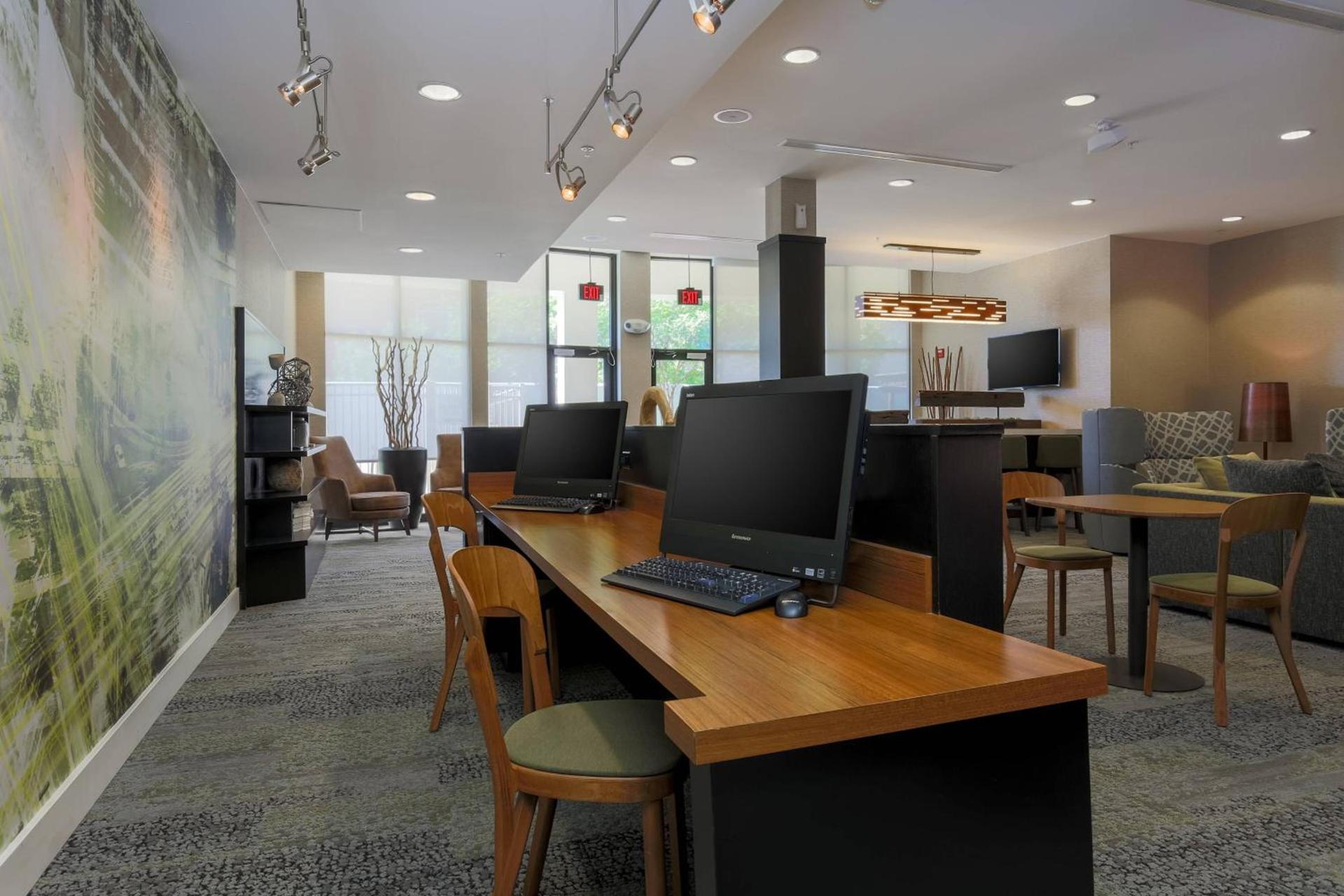 Courtyard by Marriott Dallas Arlington South photo 22