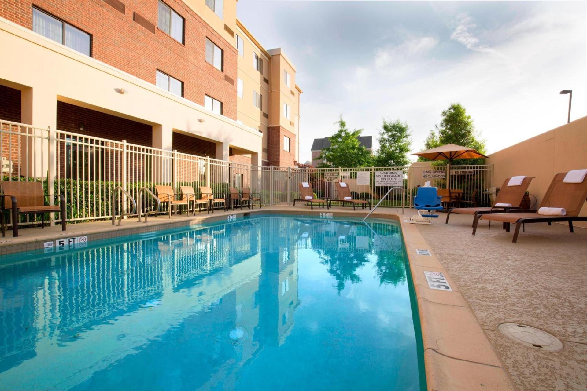 Courtyard by Marriott Dallas Arlington South photo 38