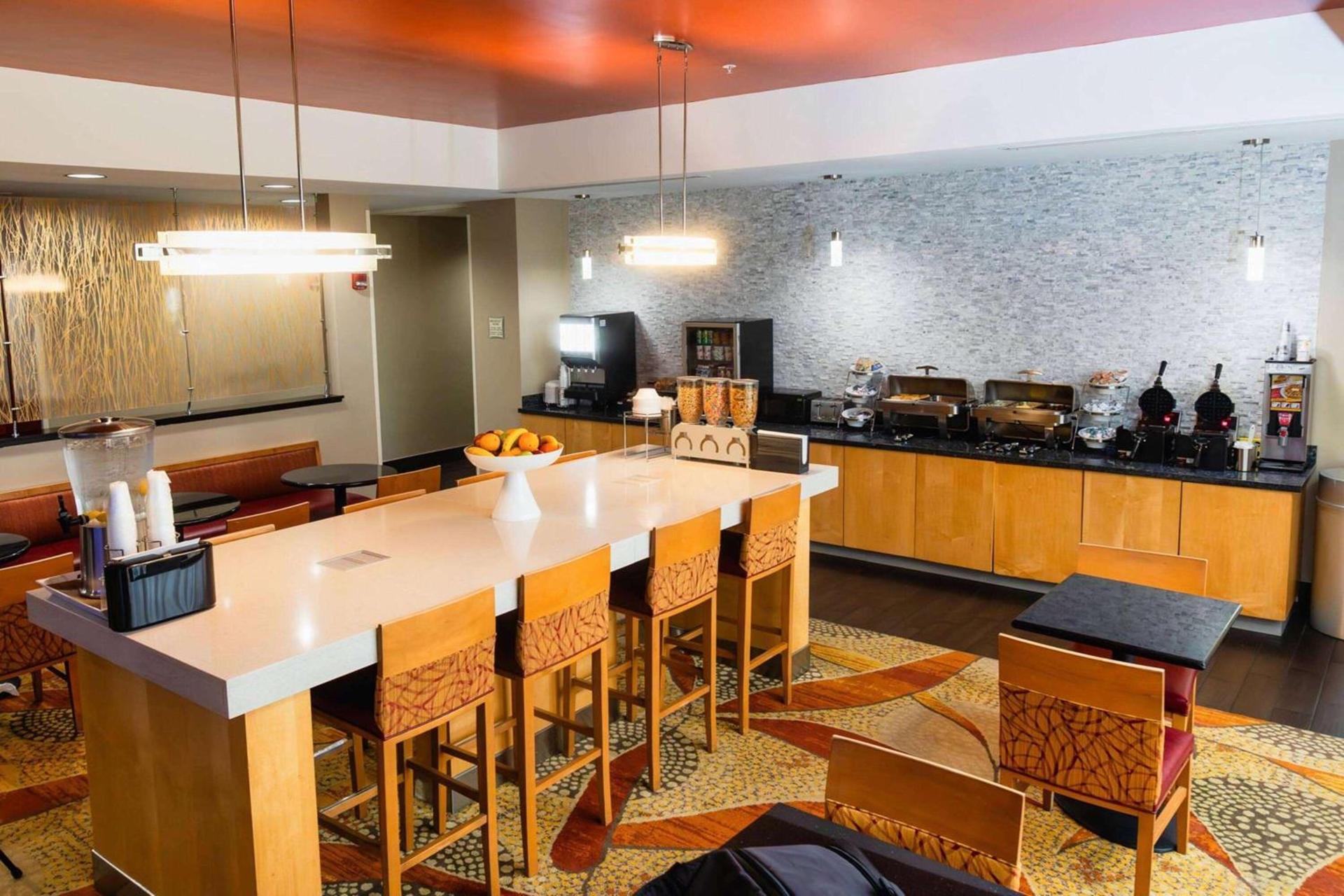 La Quinta by Wyndham Starkville at MSU photo 56