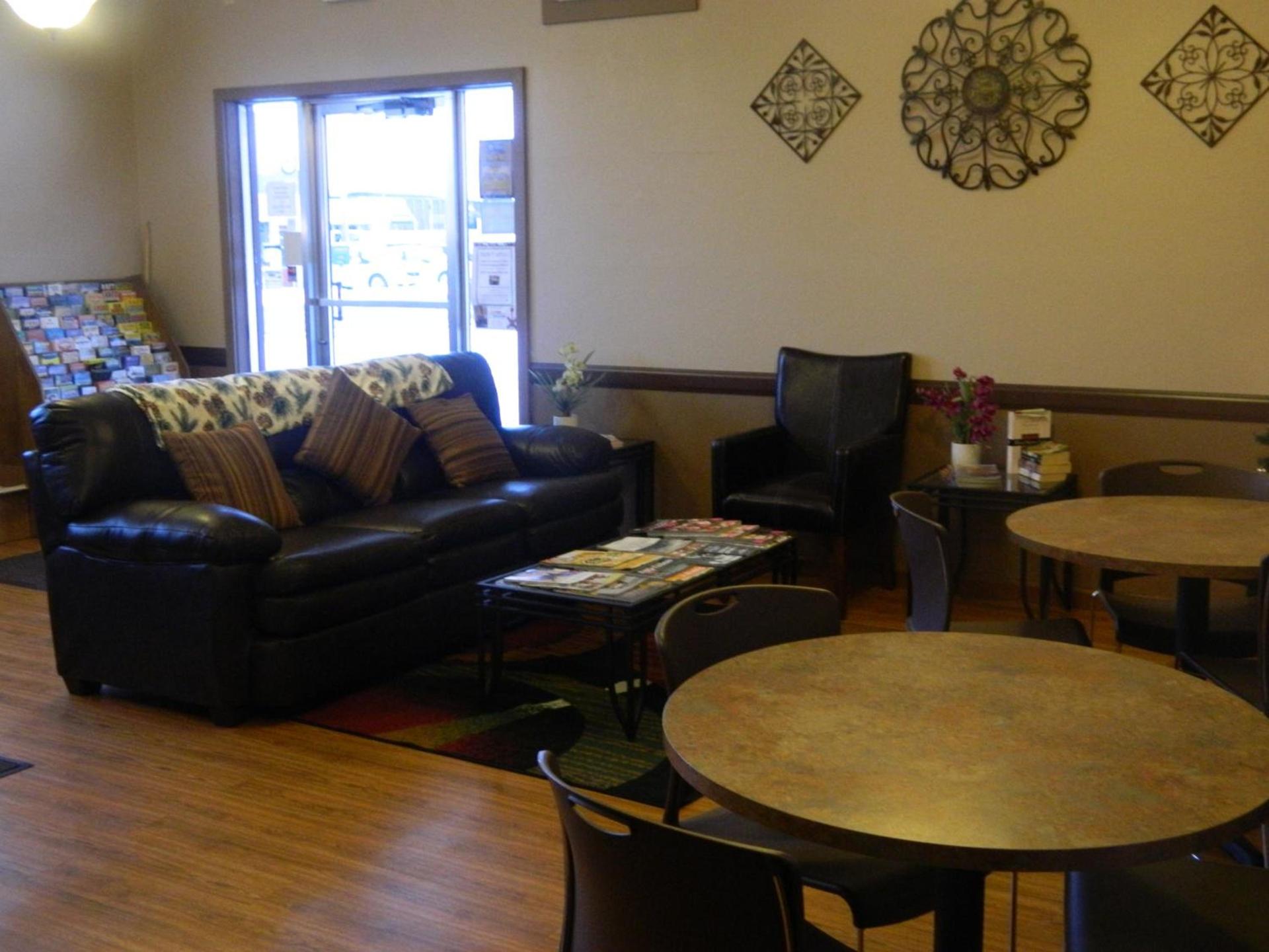 Country Motor Inn photo 76