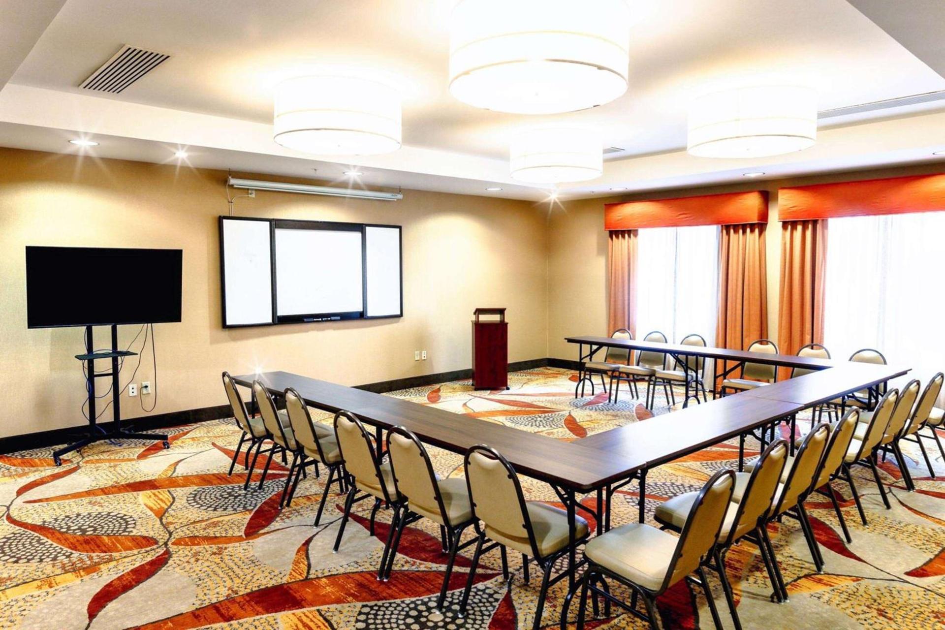 La Quinta by Wyndham Starkville at MSU photo 46
