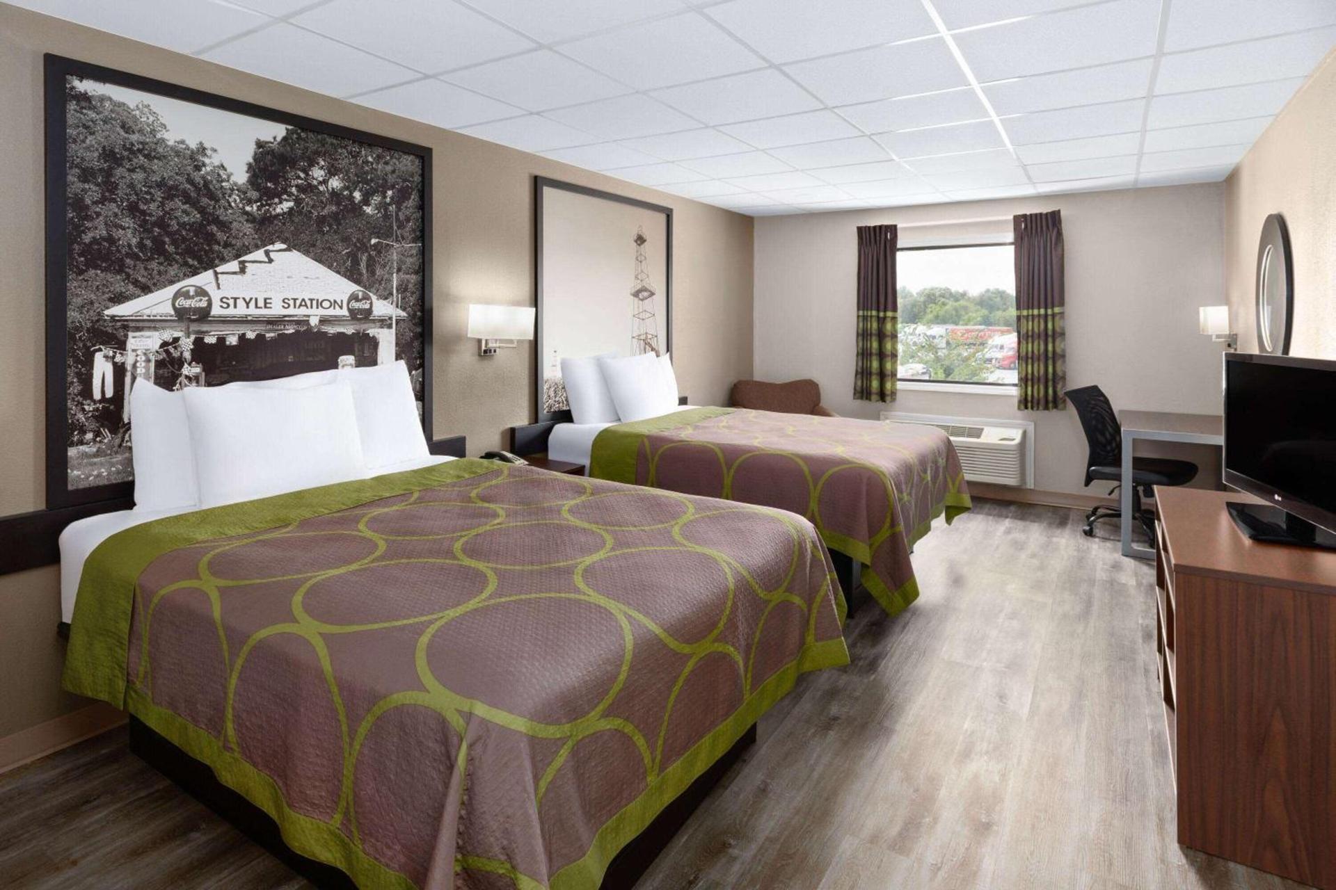 Super 8 by Wyndham Buffalo photo 21