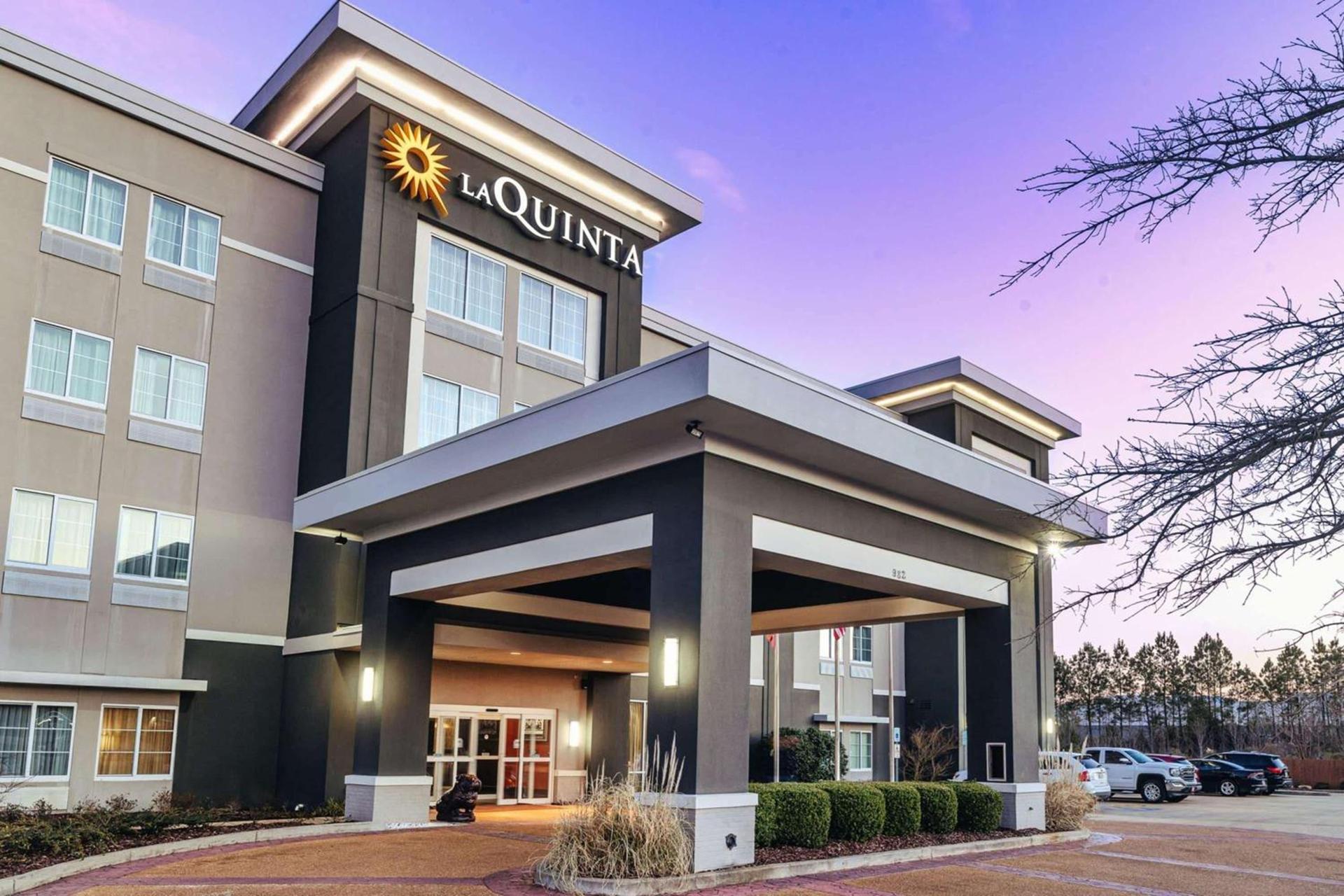 La Quinta by Wyndham Starkville at MSU photo 2