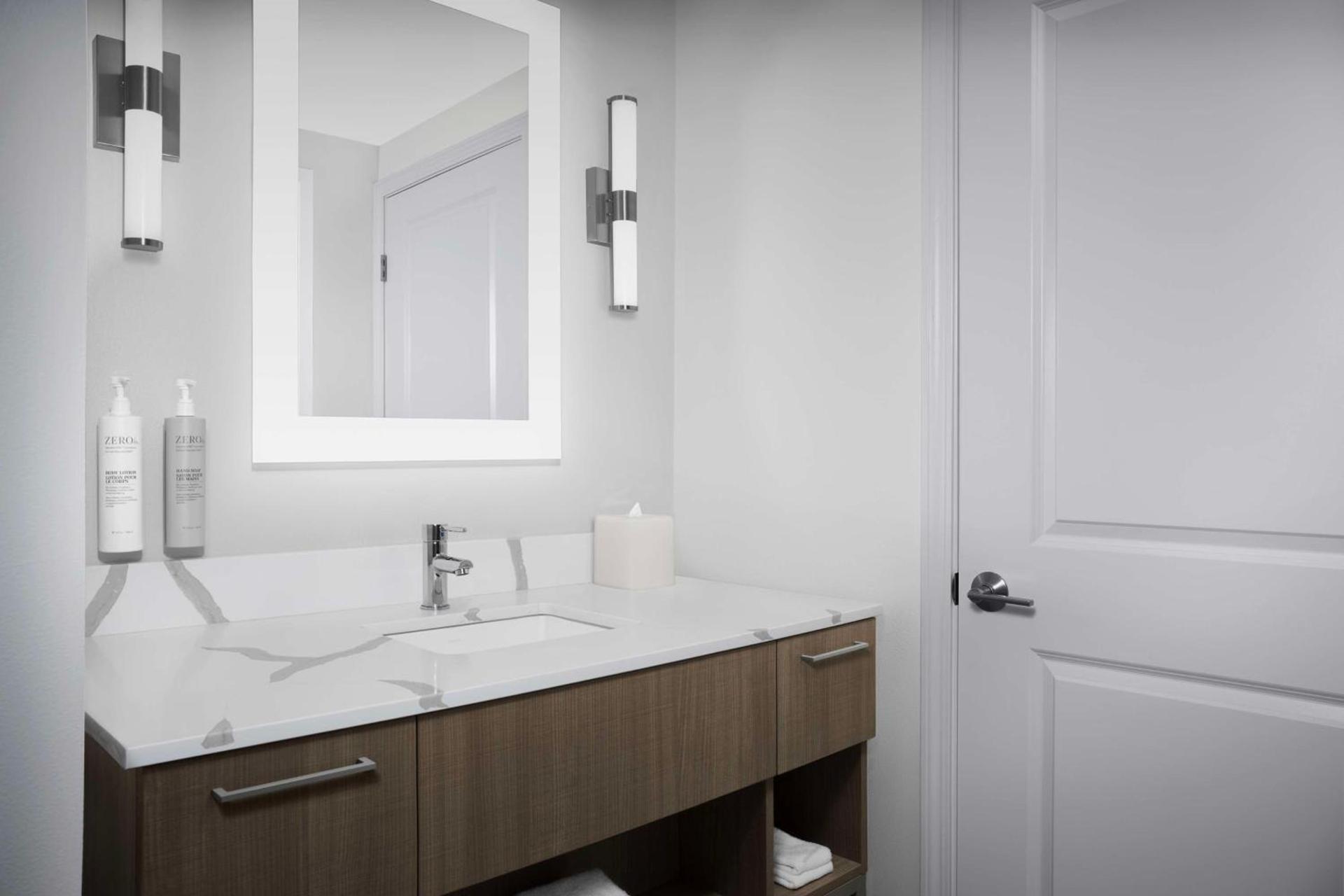 Homewood Suites by Hilton Jacksonville-Downtown/Southbank photo 31
