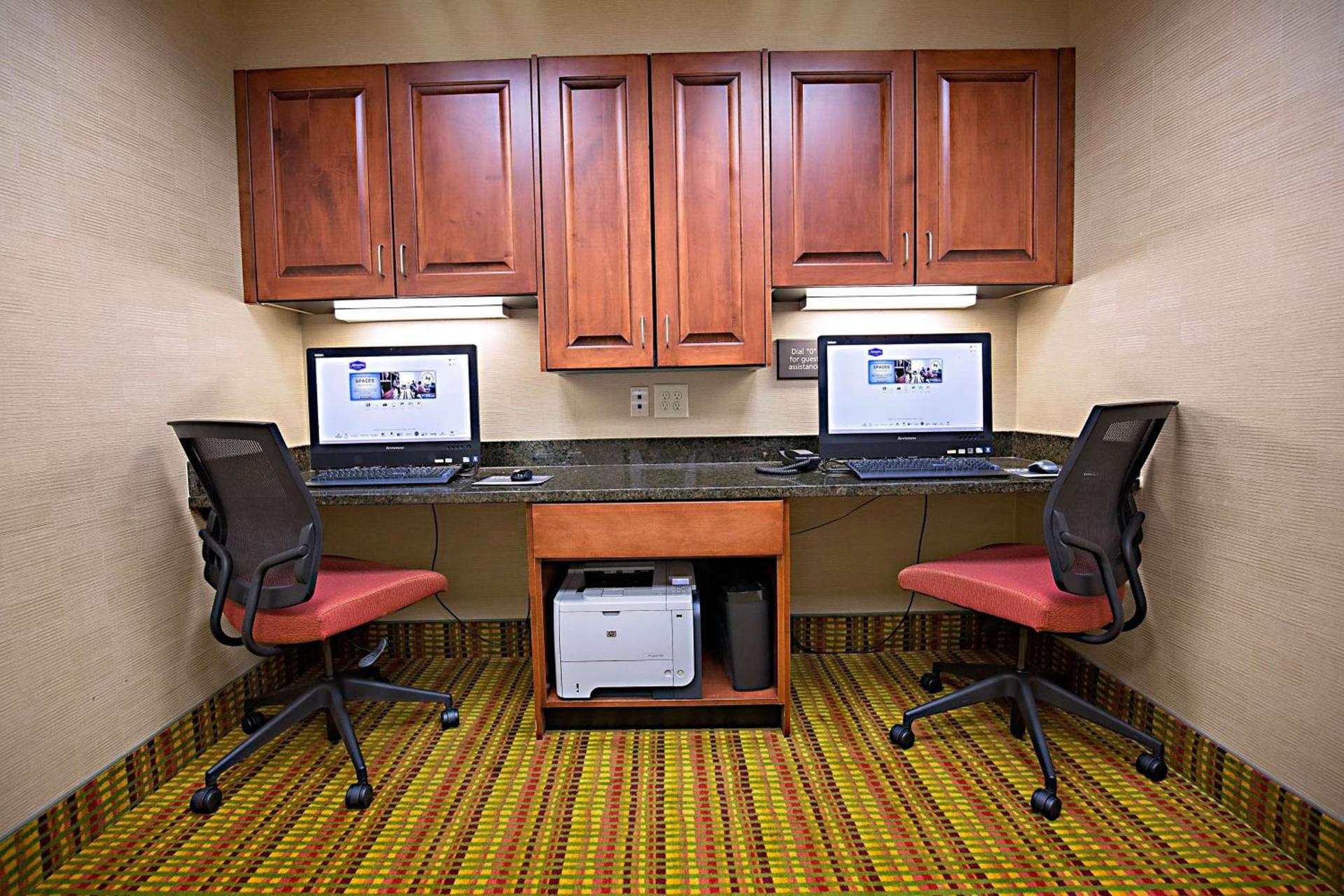 Hampton Inn & Suites Jacksonville photo 42