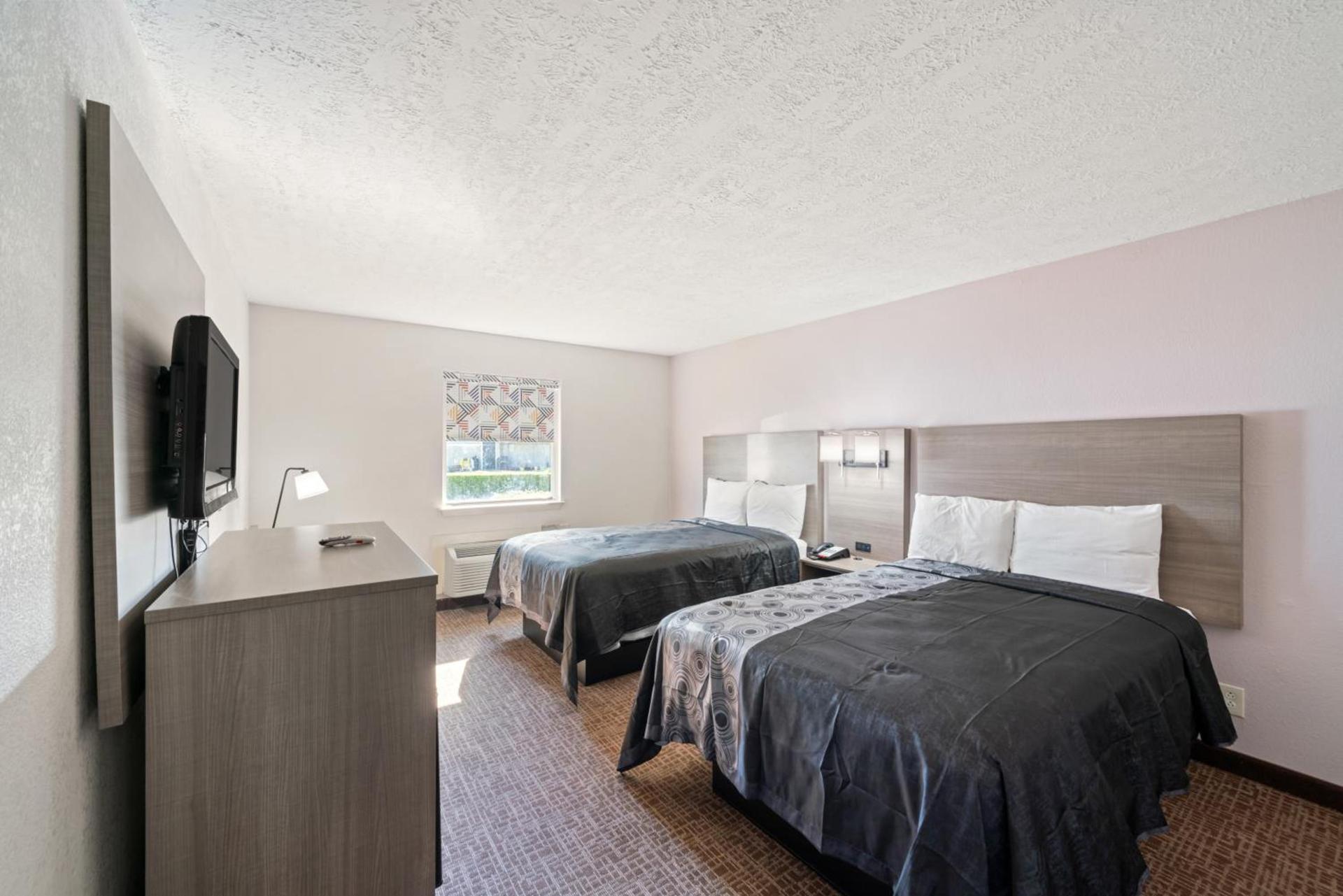 Americas Best Value Inn & Suites Brenham photo 41