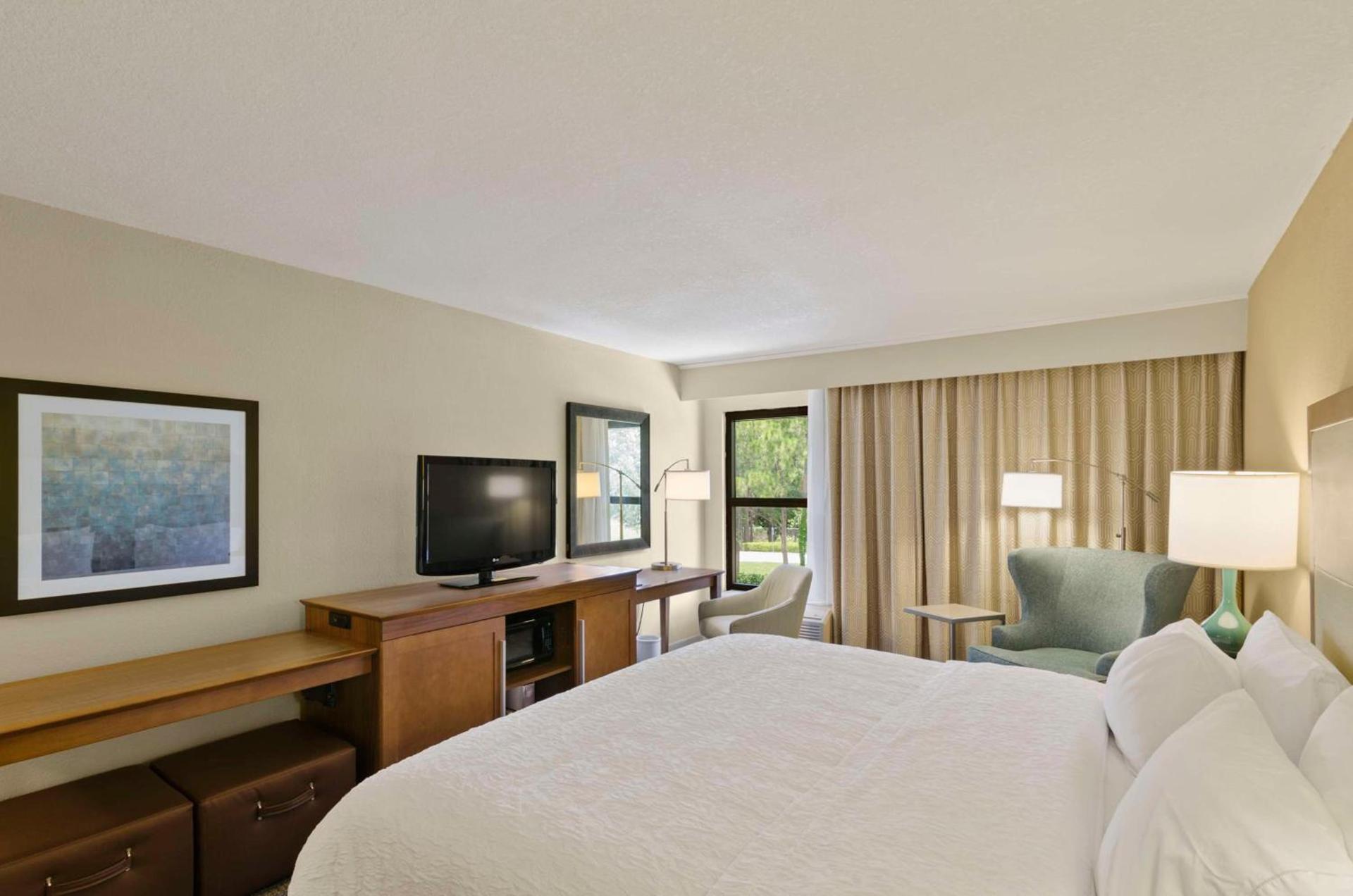 Hampton Inn Mount Dora photo 2