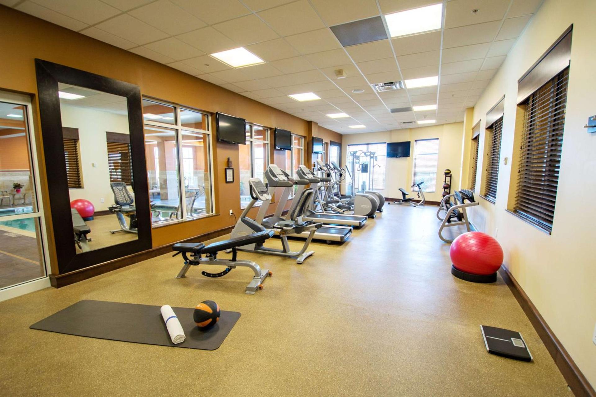 Hilton Garden Inn Watertown photo 29