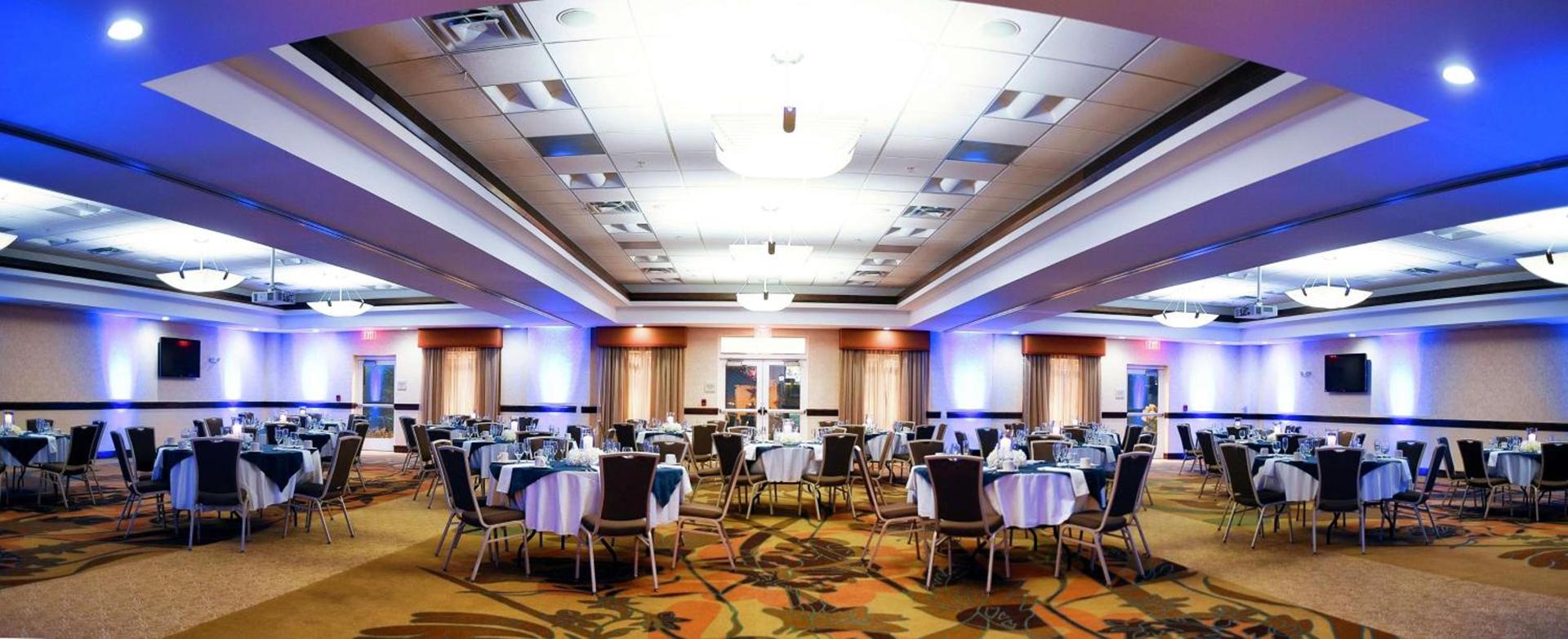 Hilton Garden Inn Watertown photo 61