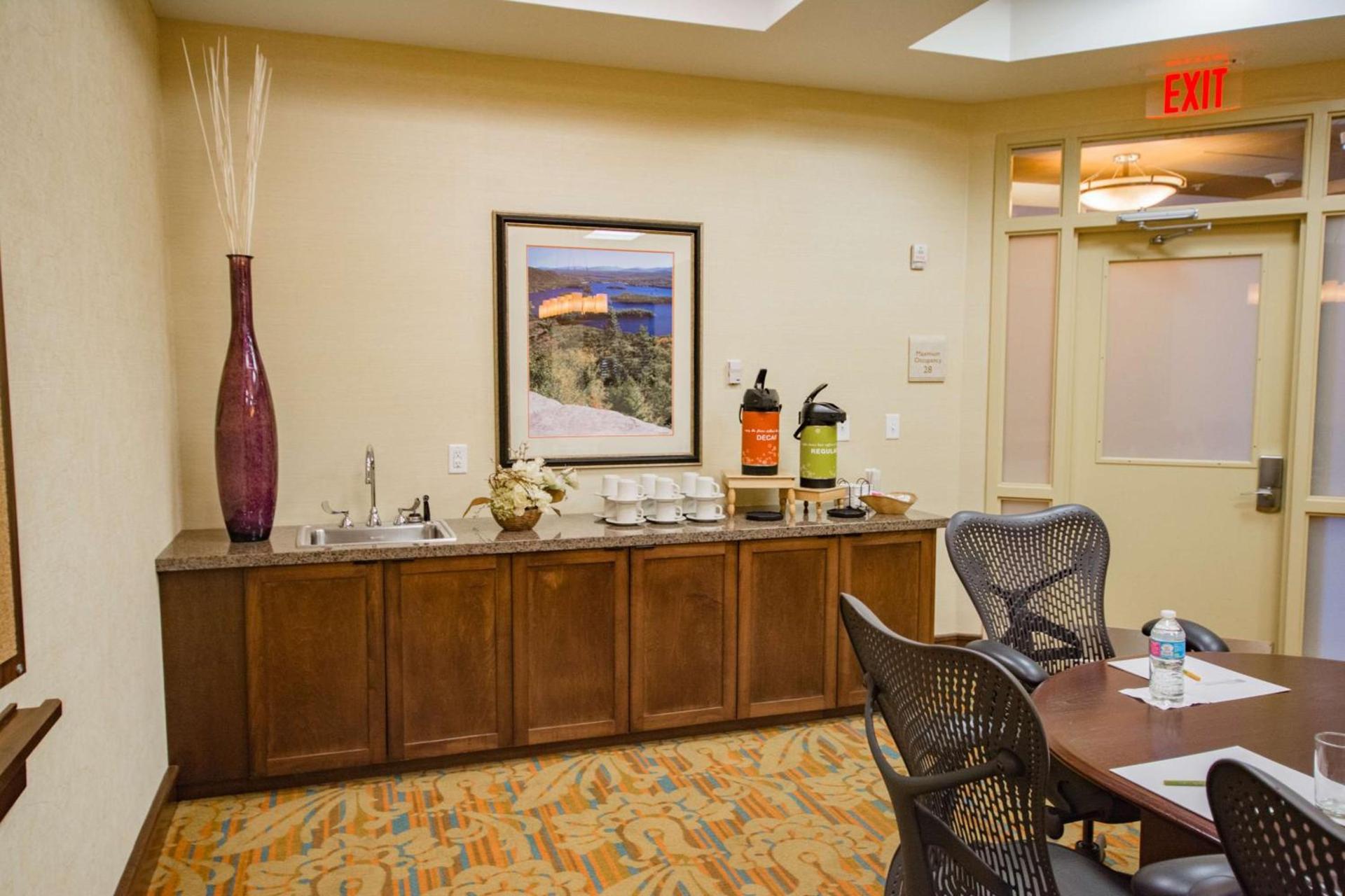 Hilton Garden Inn Watertown photo 71