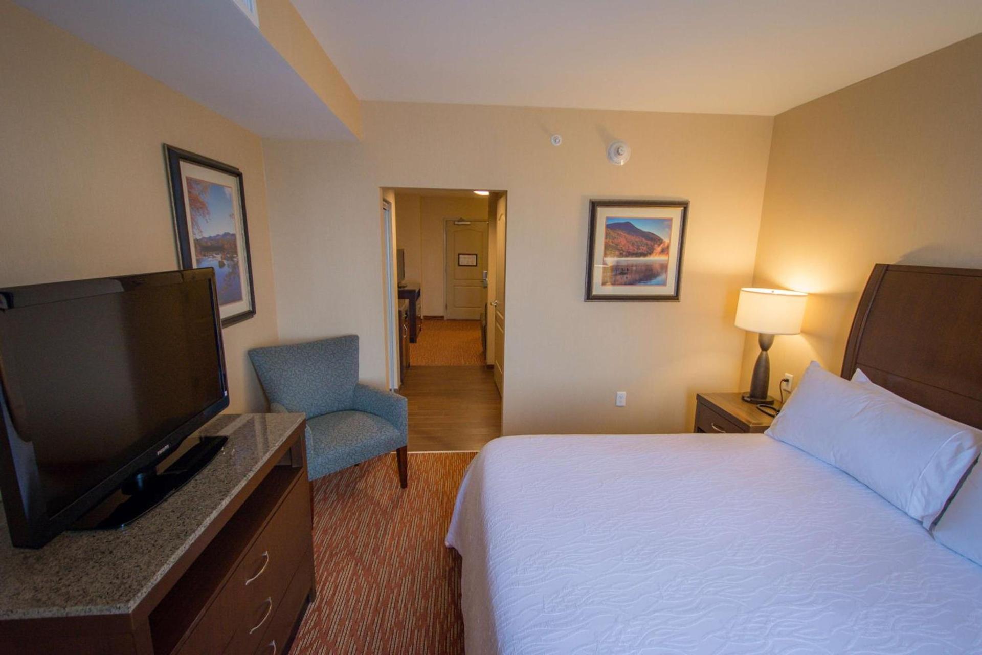 Hilton Garden Inn Watertown photo 74