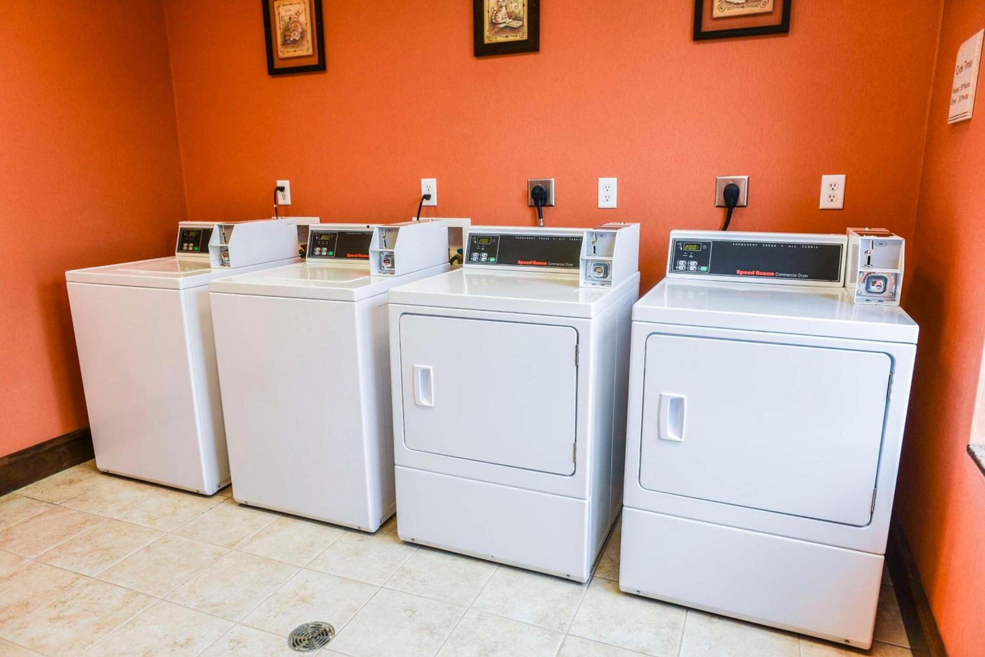 Hilton Garden Inn Watertown photo 80