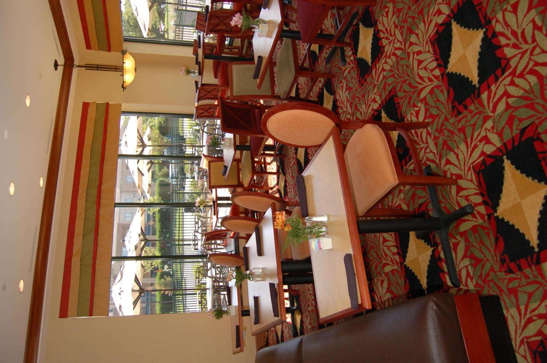 Hilton Garden Inn Bowling Green photo 39
