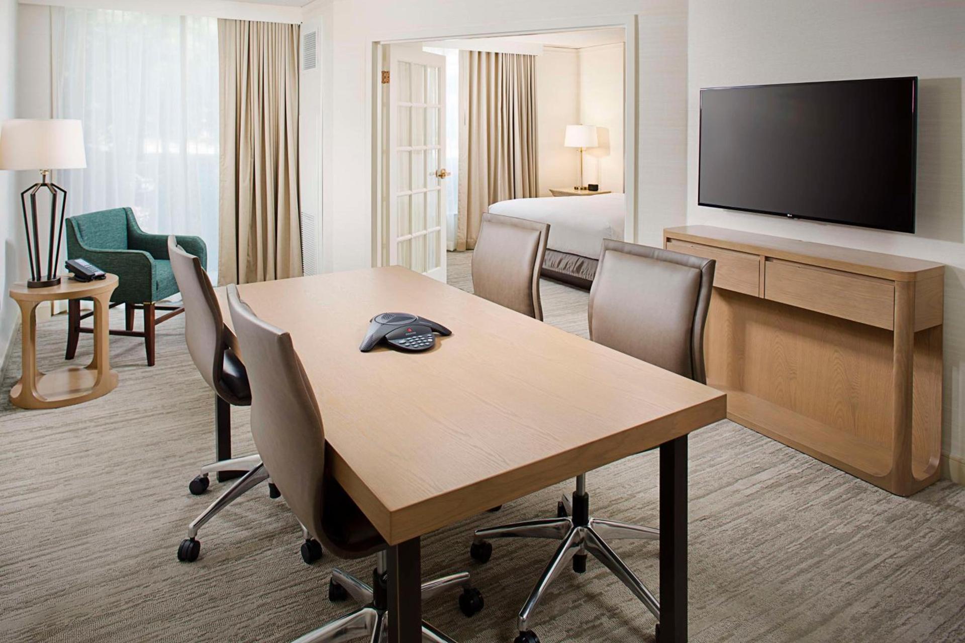 Wyndham Atlanta Perimeter photo 27