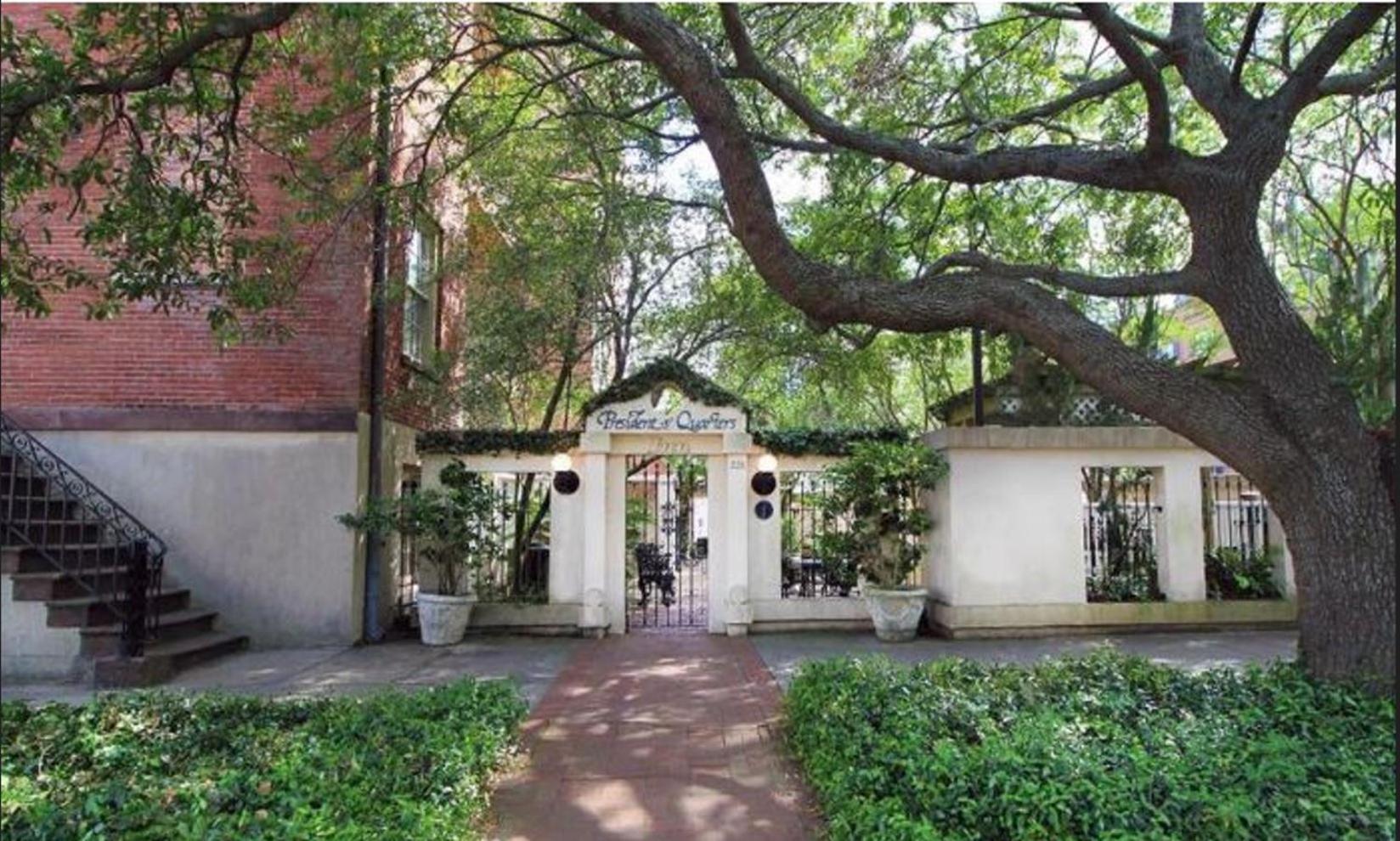 The Presidents' Quarters Inn photo 49