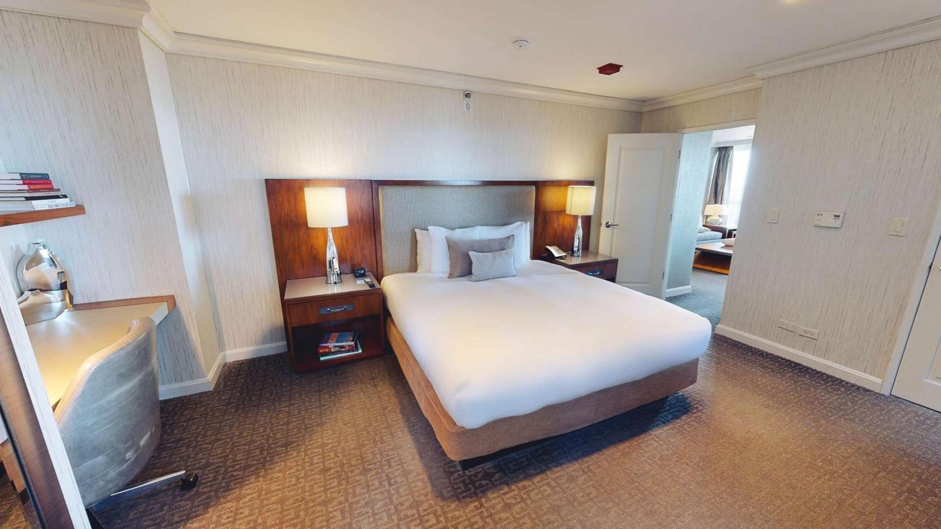 Hilton Chicago photo 80