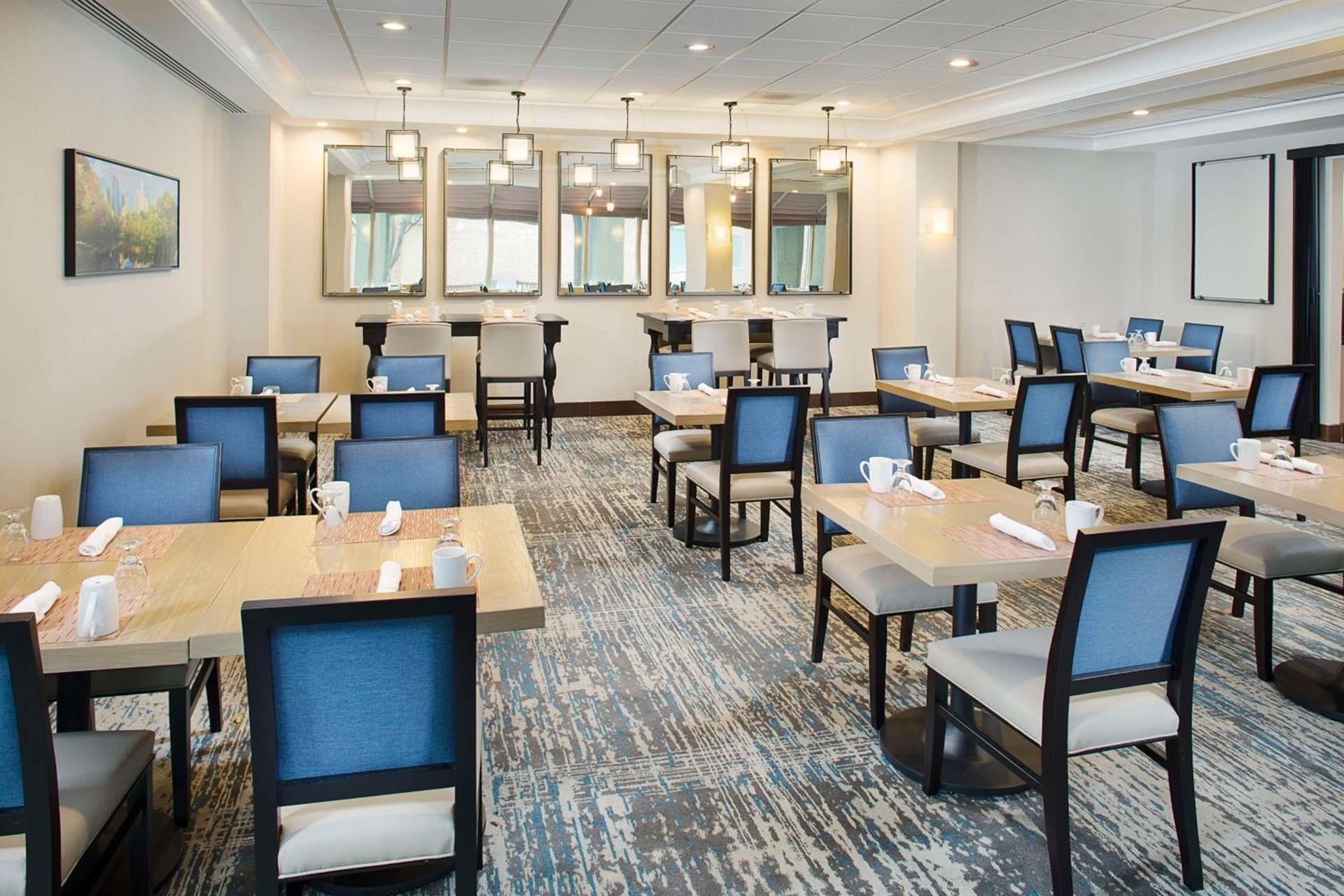 Wyndham Atlanta Perimeter photo 7