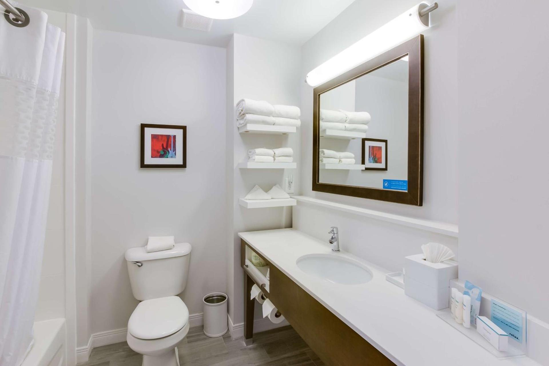 Hampton Inn White House photo 43