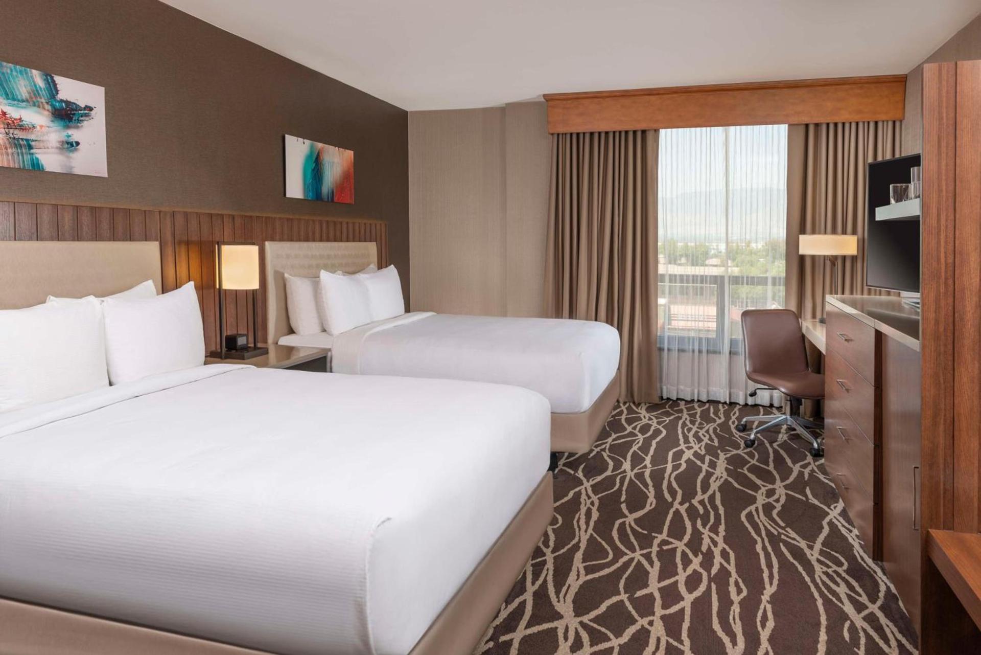 DoubleTree by Hilton San Bernardino photo 37