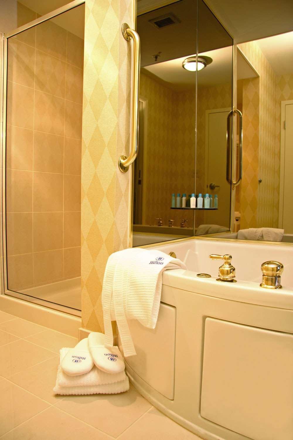Wyndham Atlanta Perimeter photo 11