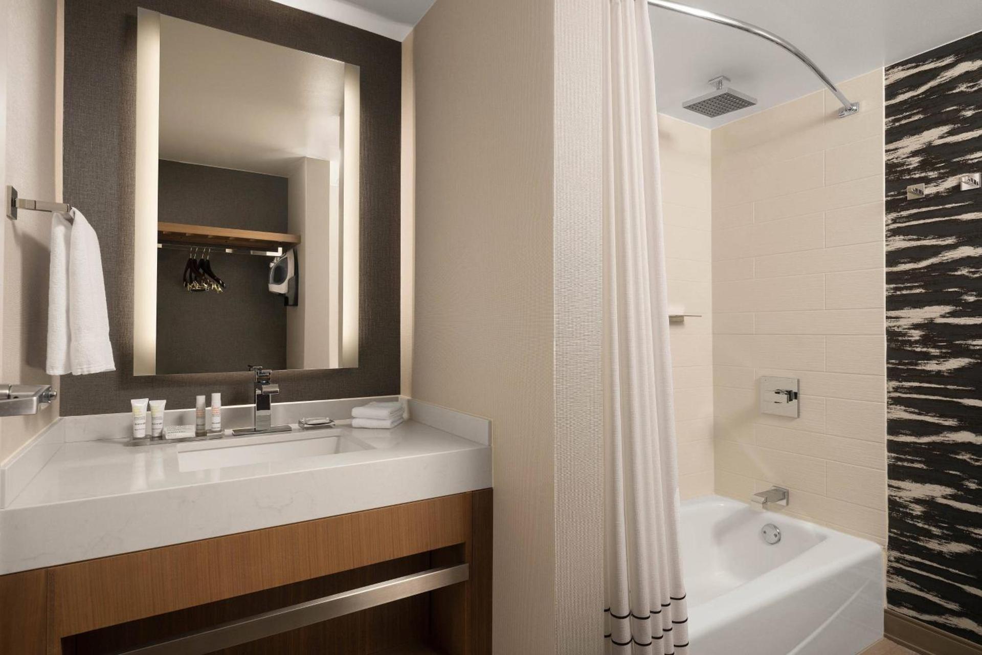 Fort Collins Marriott photo 10