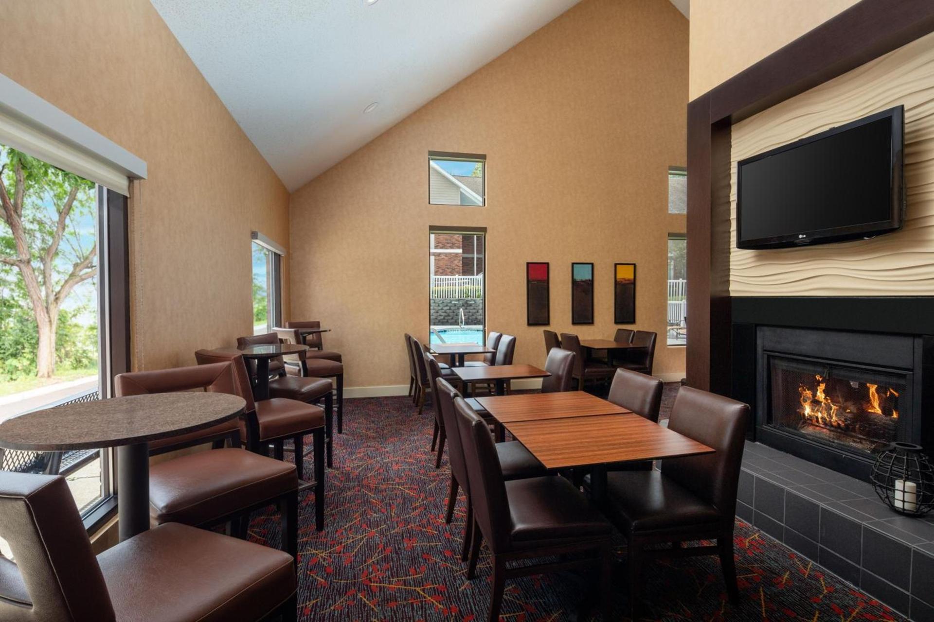 Residence Inn by Marriott Binghamton photo 6