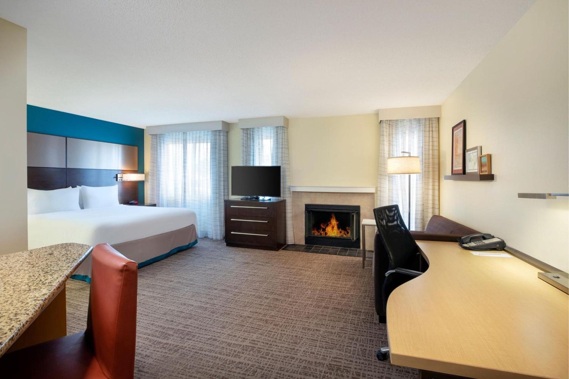Residence Inn Bakersfield photo 4