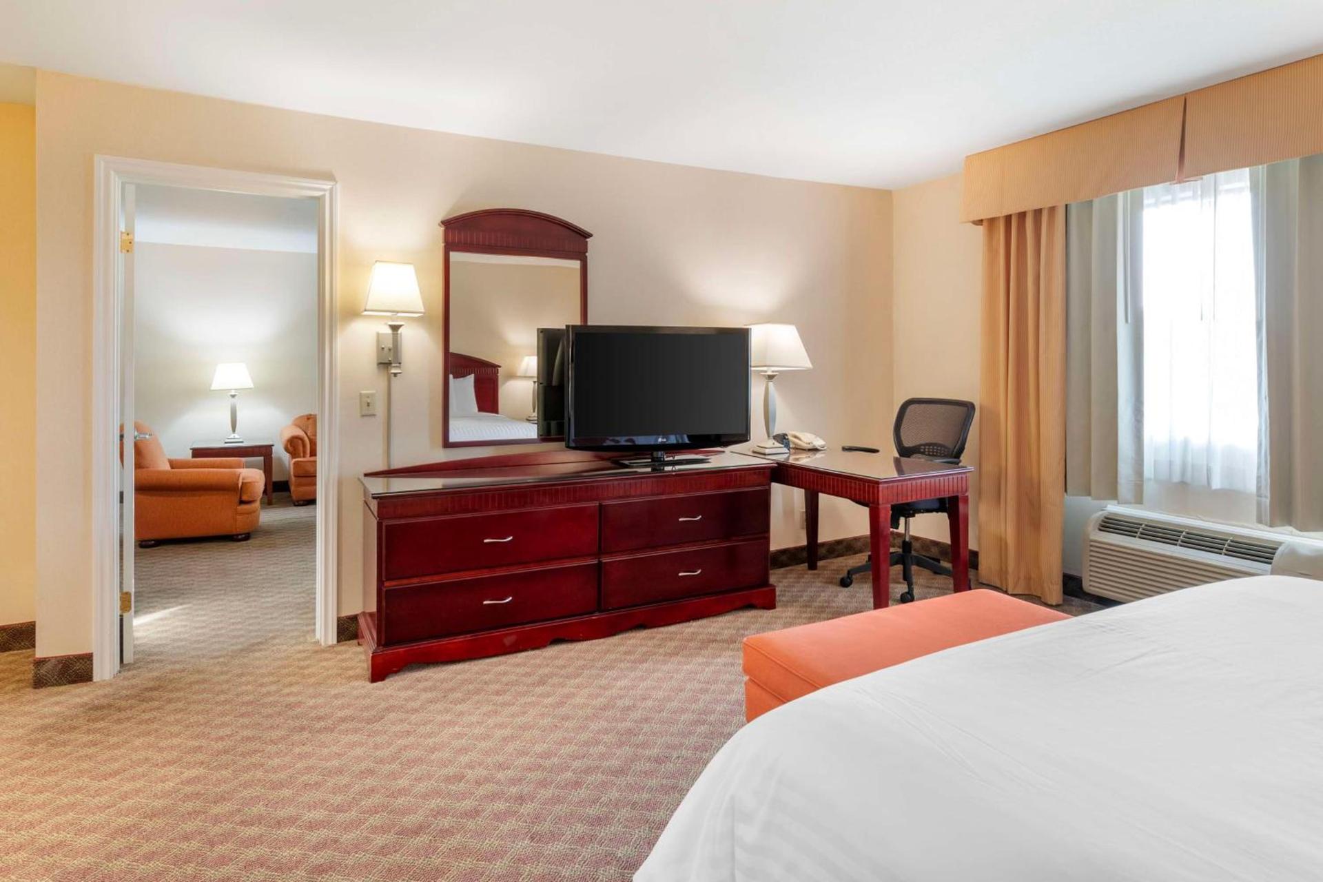 Best Western Plus West Covina Inn photo 29