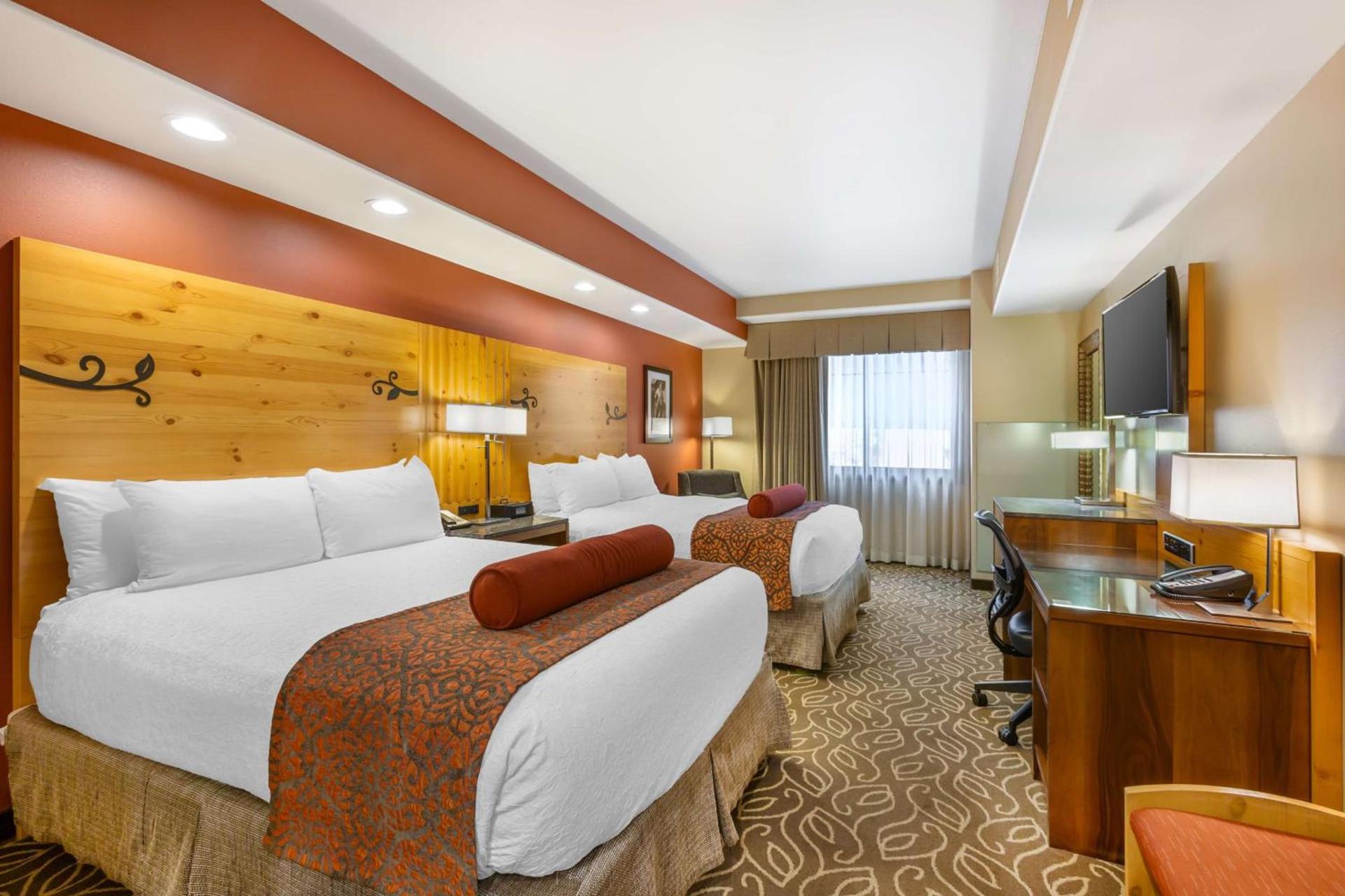 Best Western Premier Ivy Inn & Suites photo 21