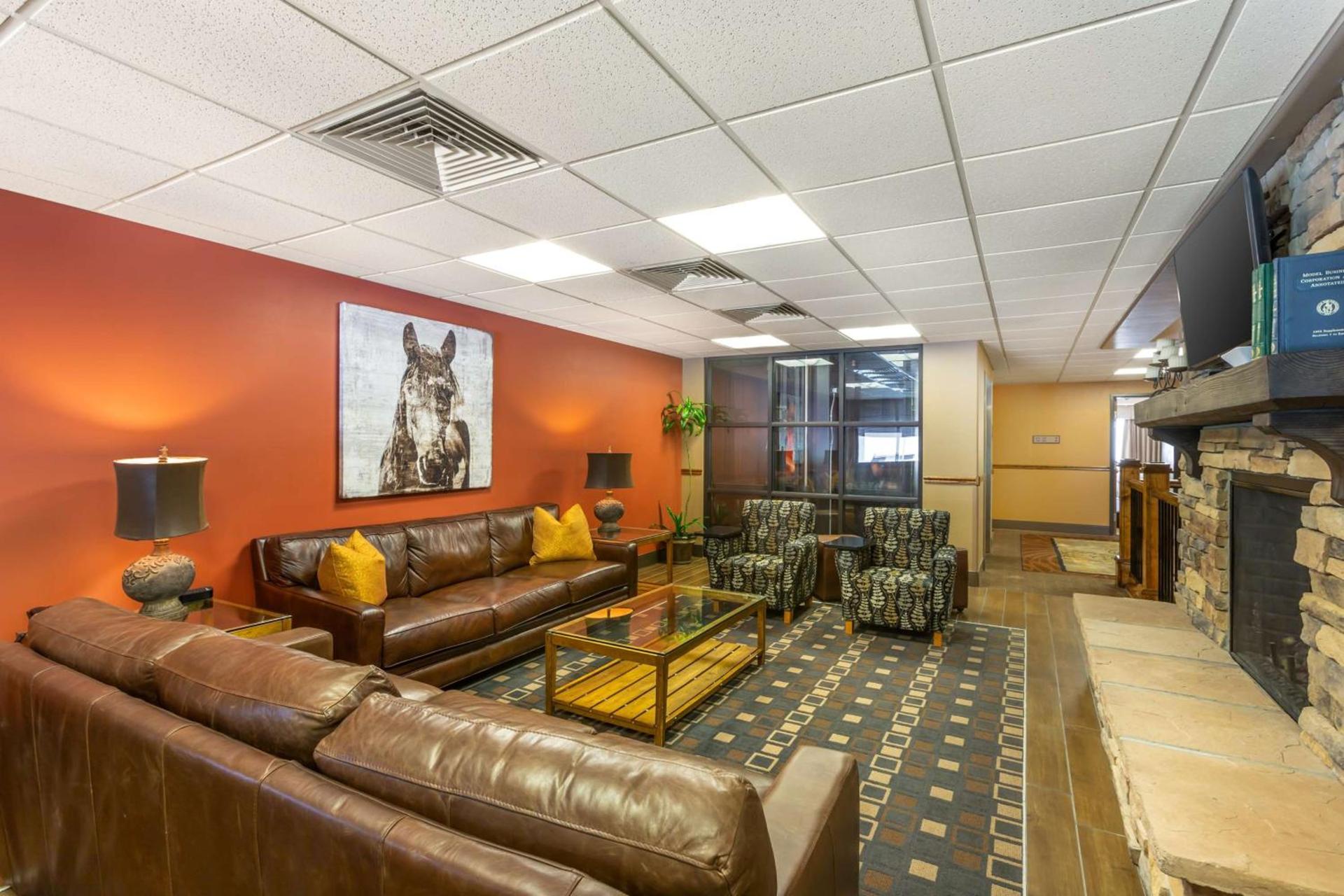 Best Western Premier Ivy Inn & Suites photo 39