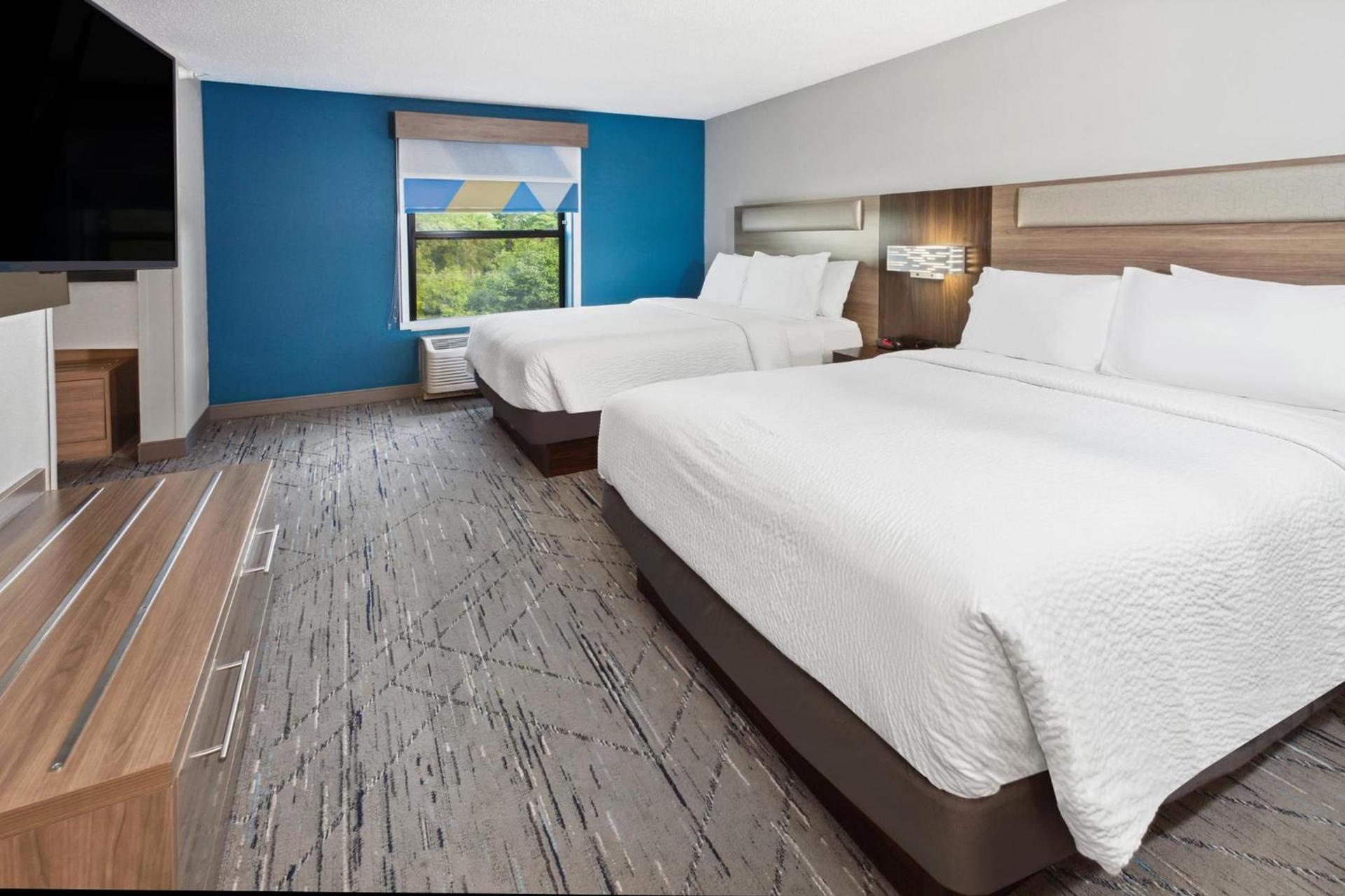 Holiday Inn Express Fremont by IHG photo 67