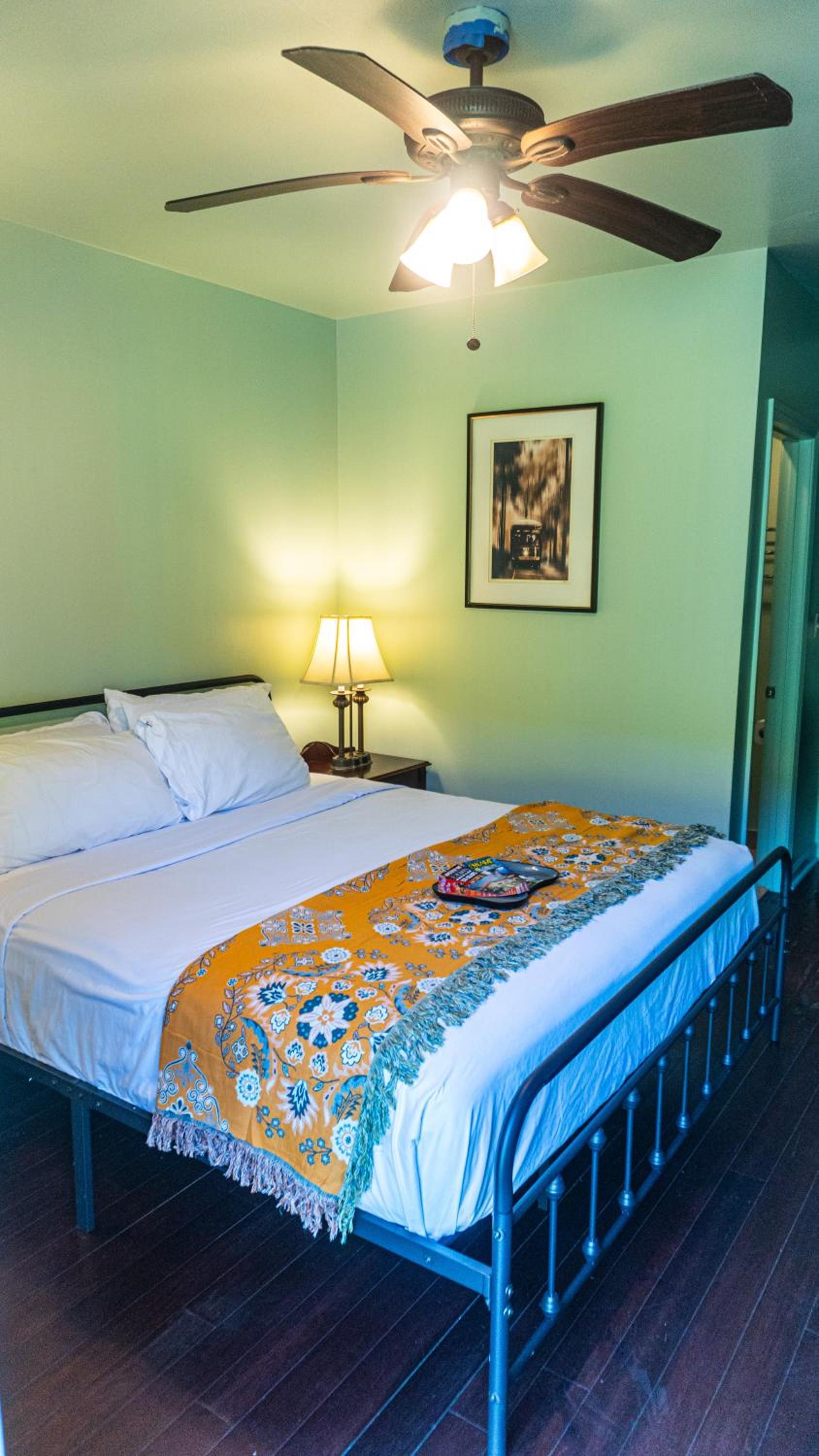 Historic Mardi Gras Inn photo 32