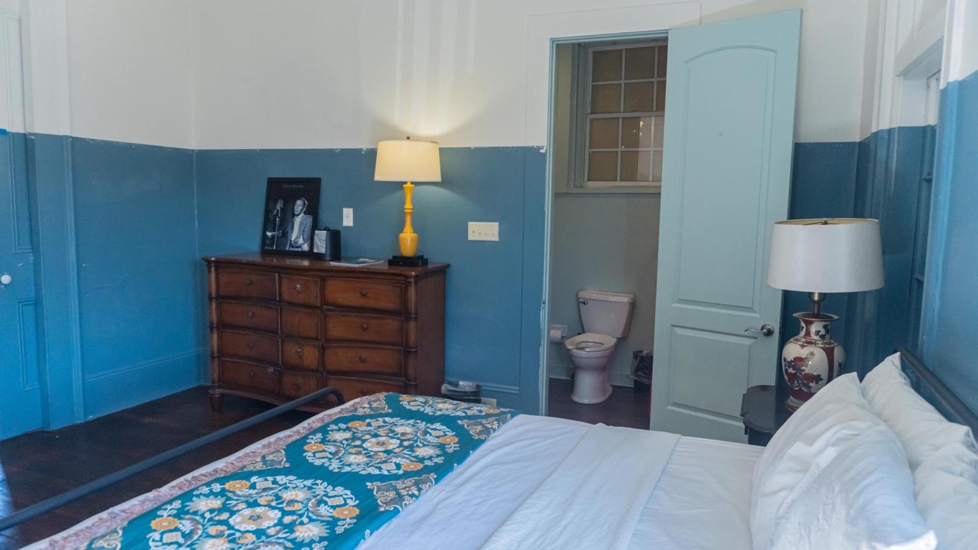Historic Mardi Gras Inn photo 42