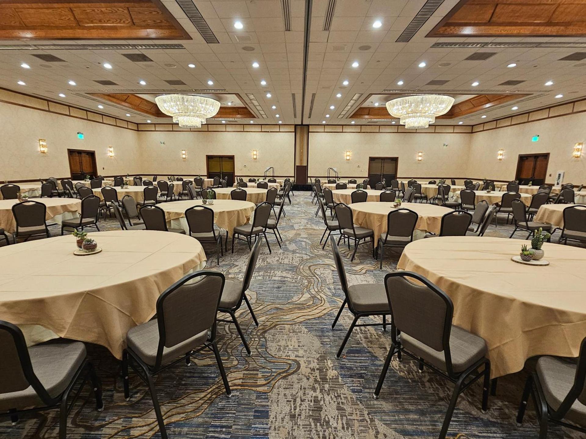 Crowne Plaza Phoenix - Chandler Golf Resort by IHG photo 64