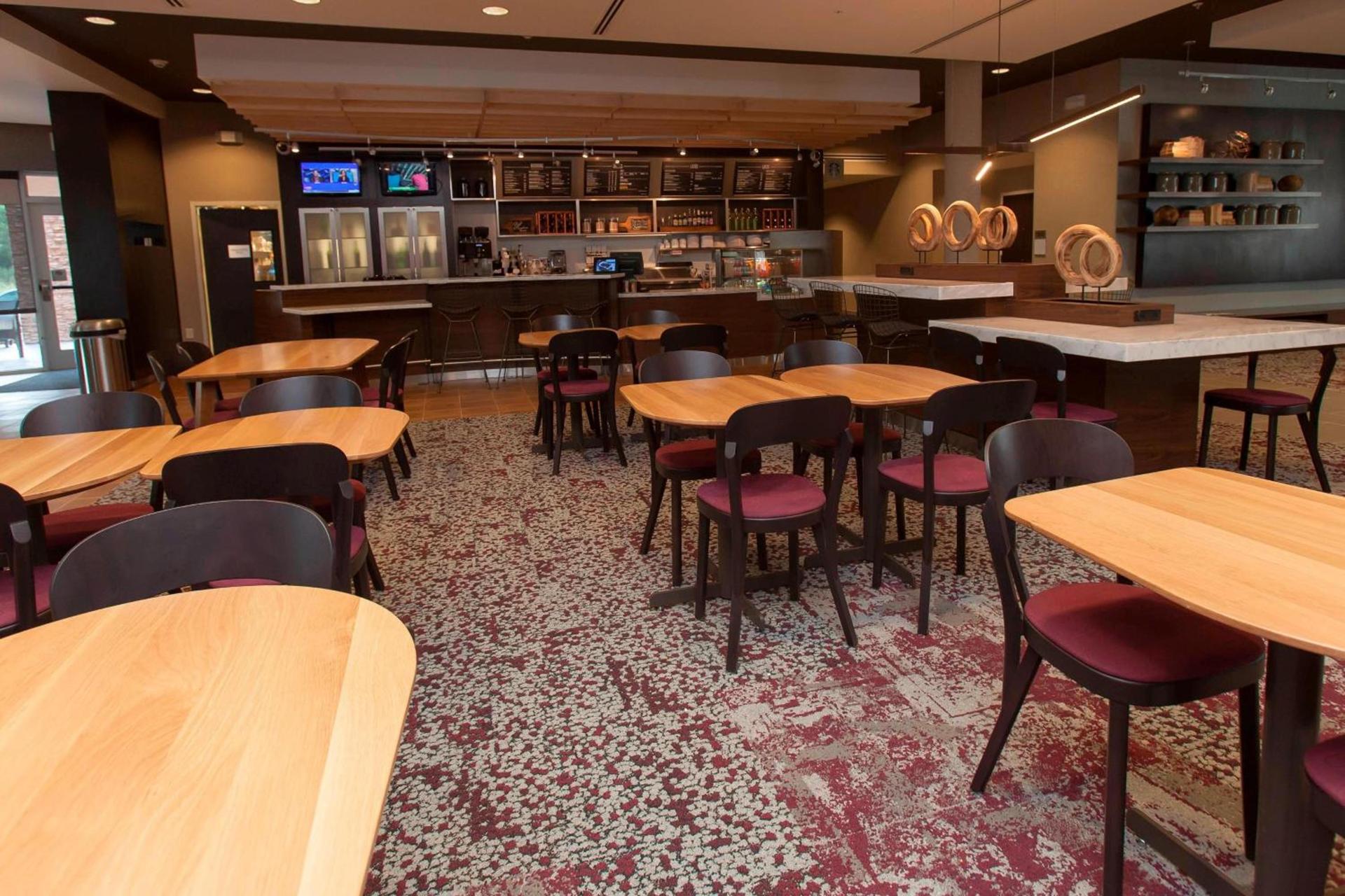 Courtyard by Marriott Houston City Place photo 24