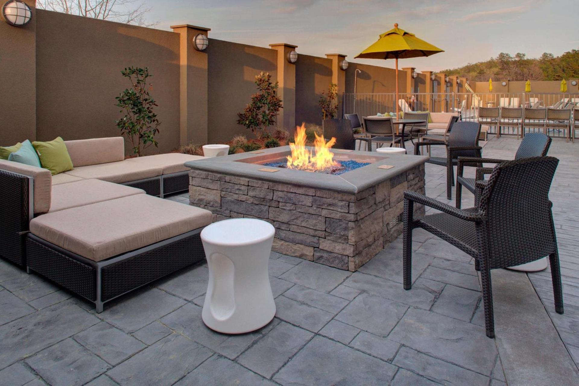 Courtyard by Marriott Atlanta Kennesaw photo 15