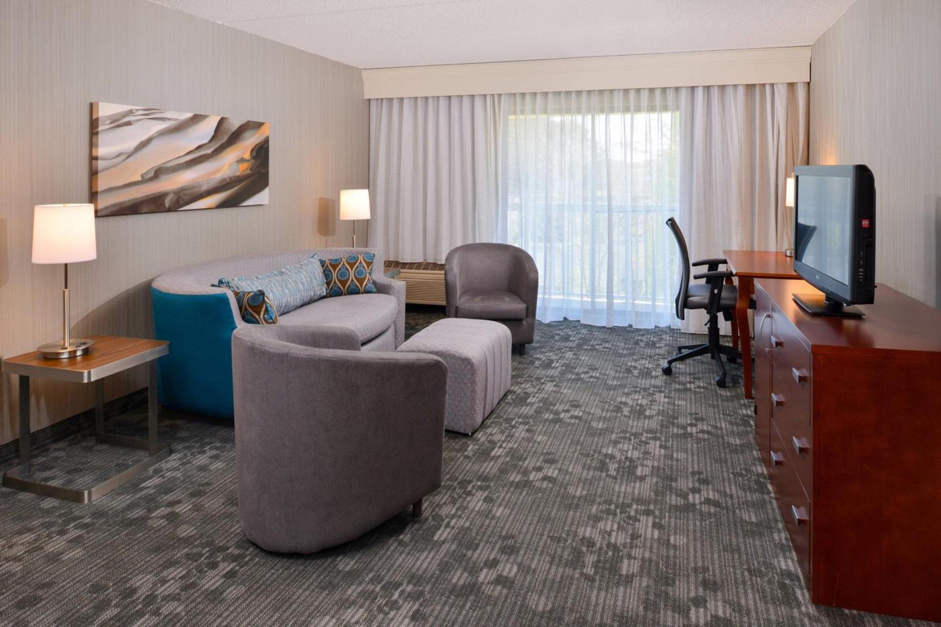 Courtyard by Marriott Charlotte Gastonia photo 8