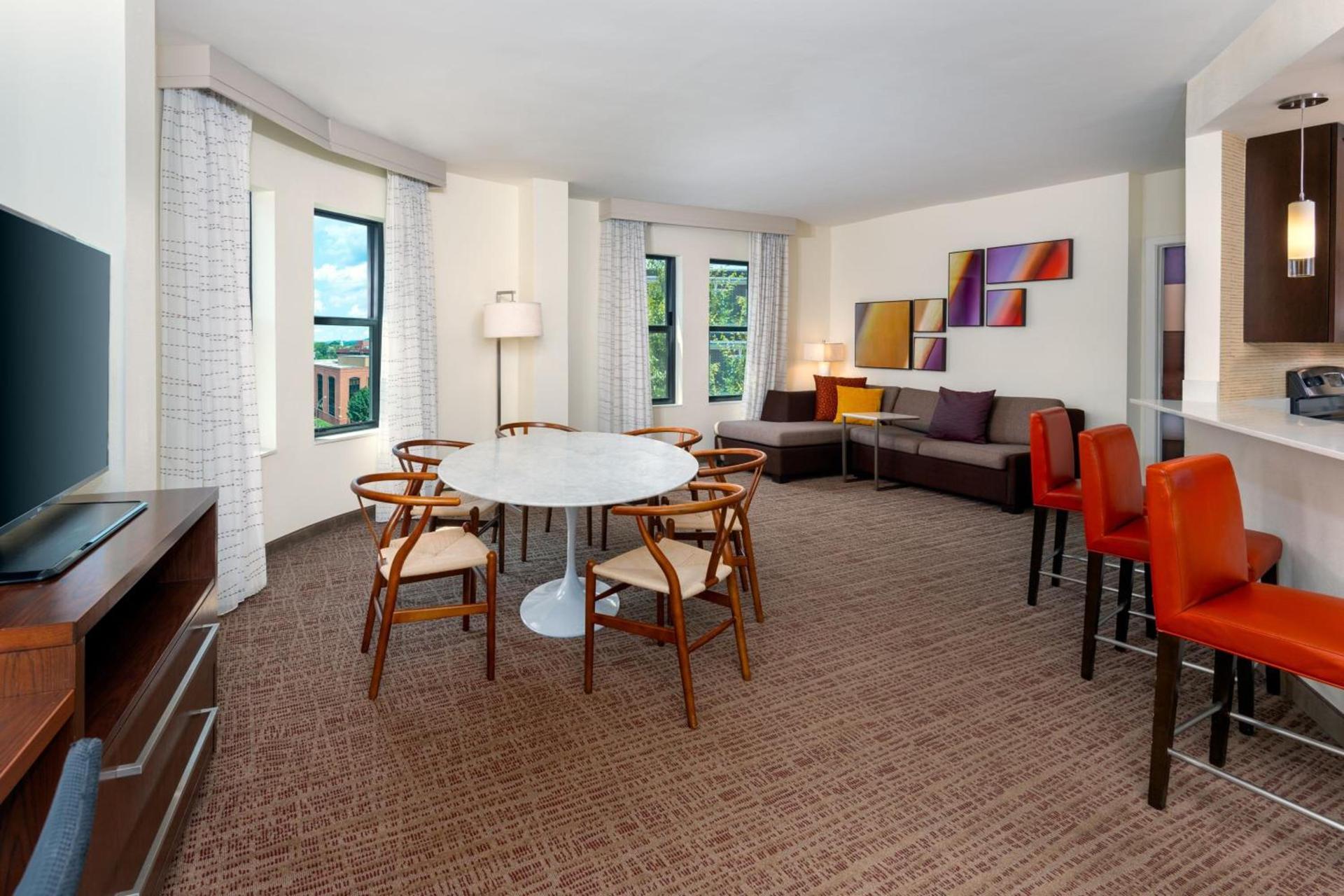 Residence Inn by Marriott Charlottesville Downtown photo 6